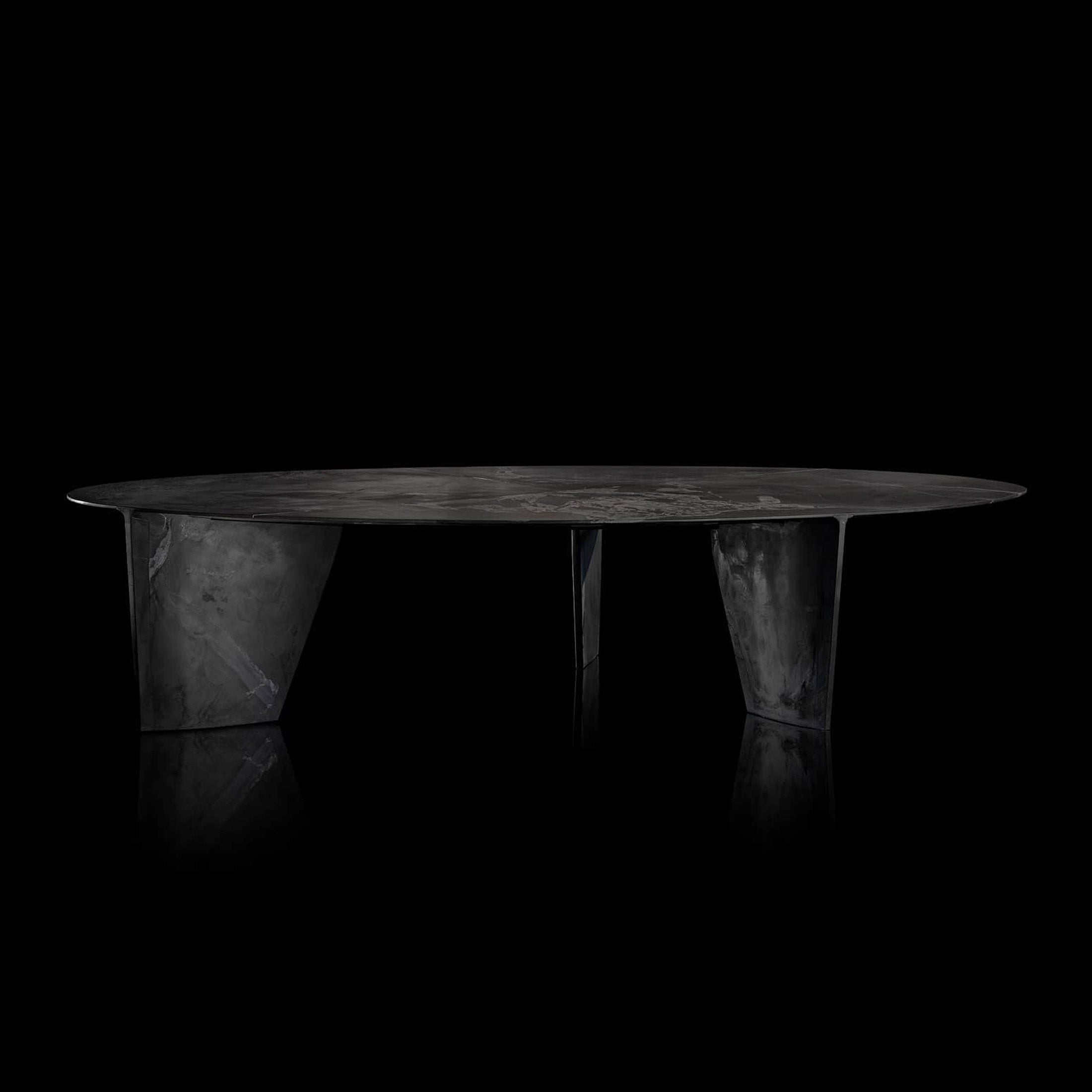Henge Table Synapse Dining Table