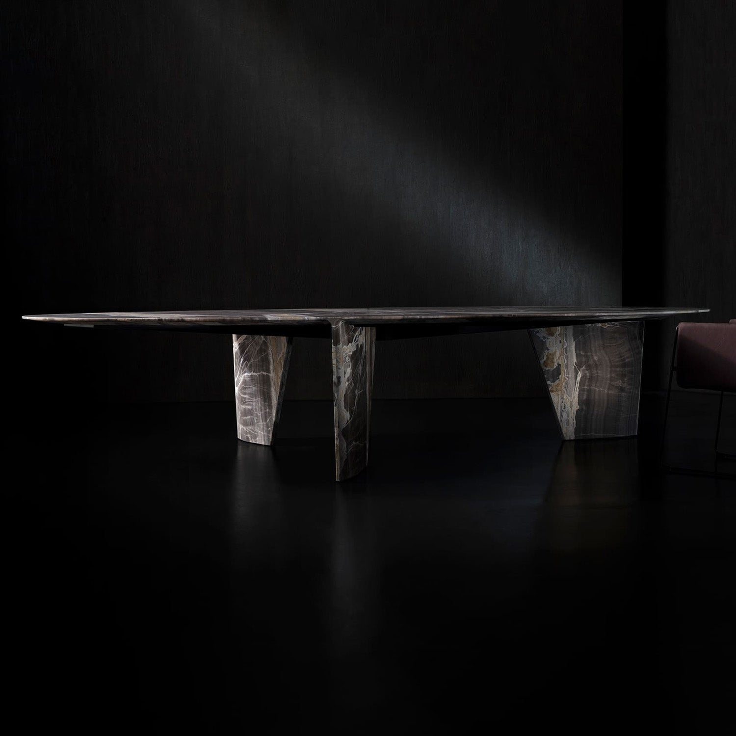 Henge Table Synapse Dining Table