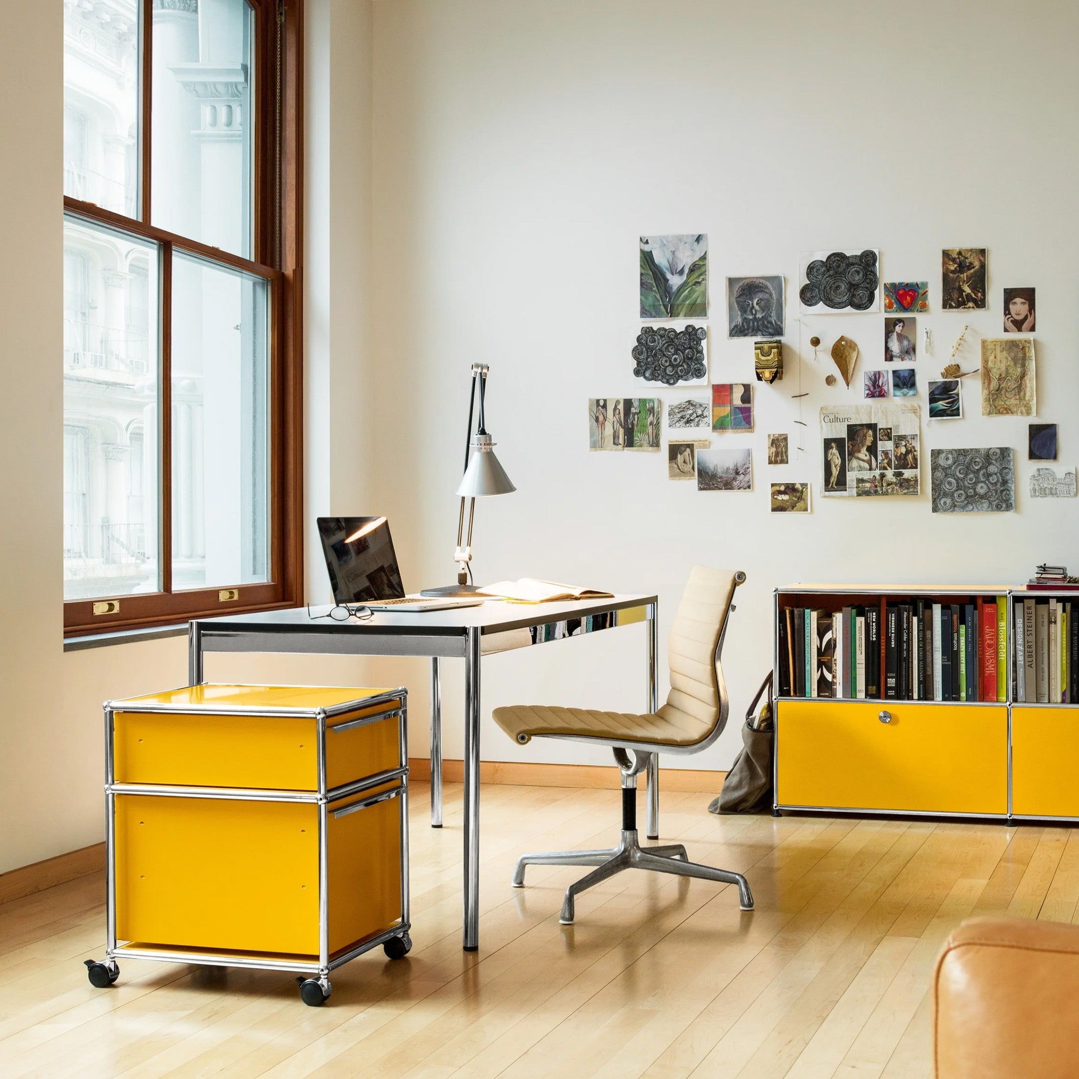 Mobile / Table Pearl Gray White Laminate (T59), made by USM Haller