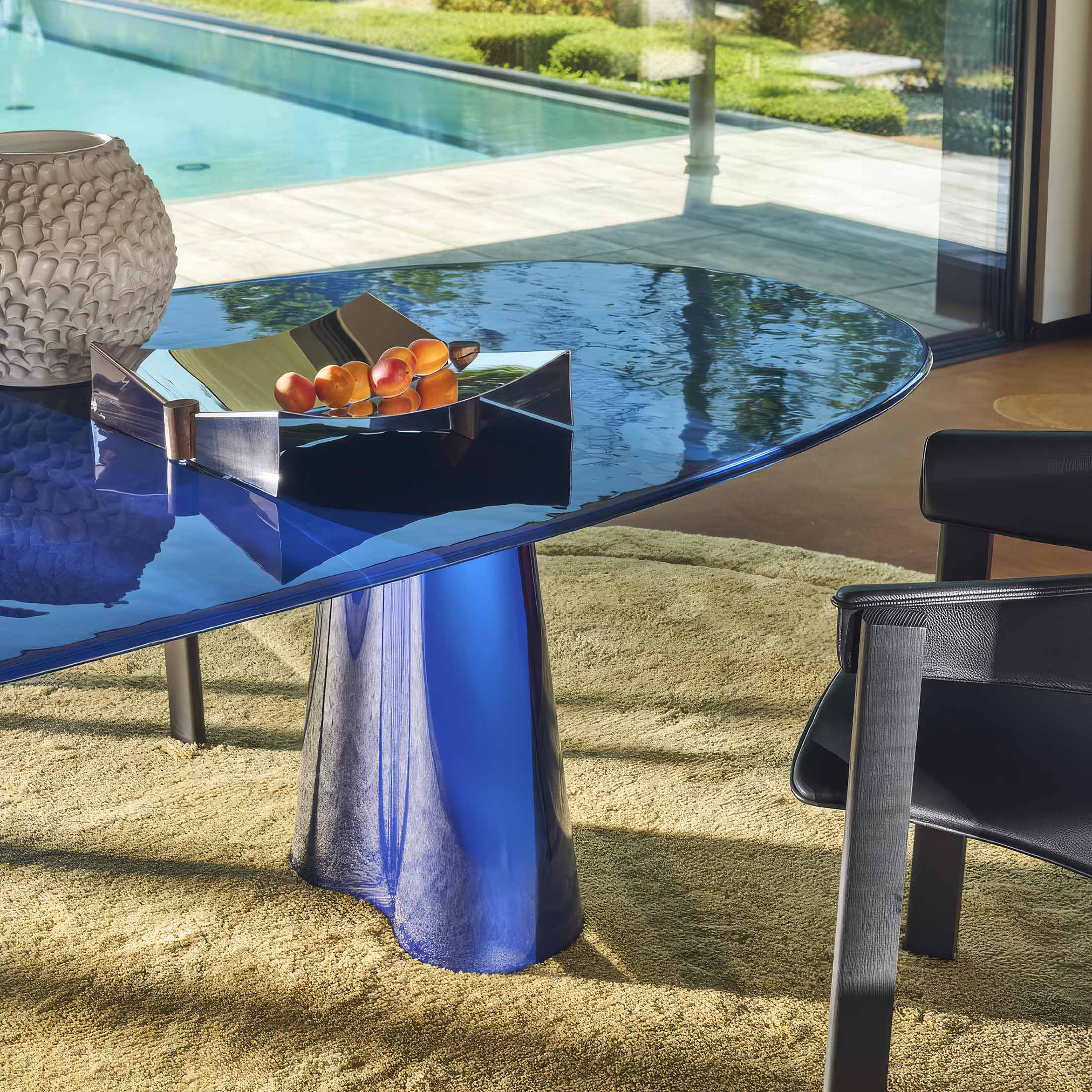 Treflo Oval Glass