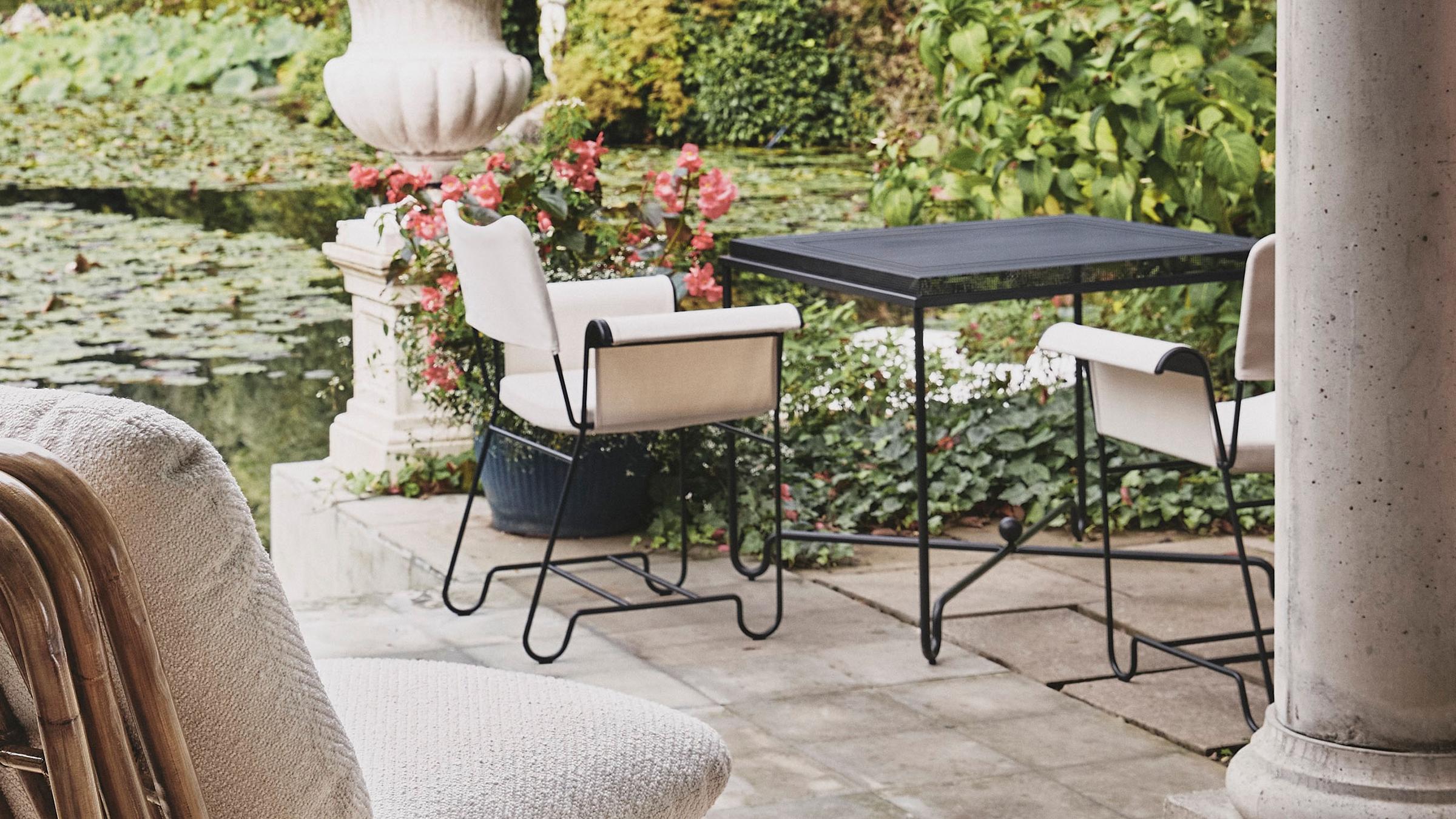 GUBI Dining Table Tropique Dining Table