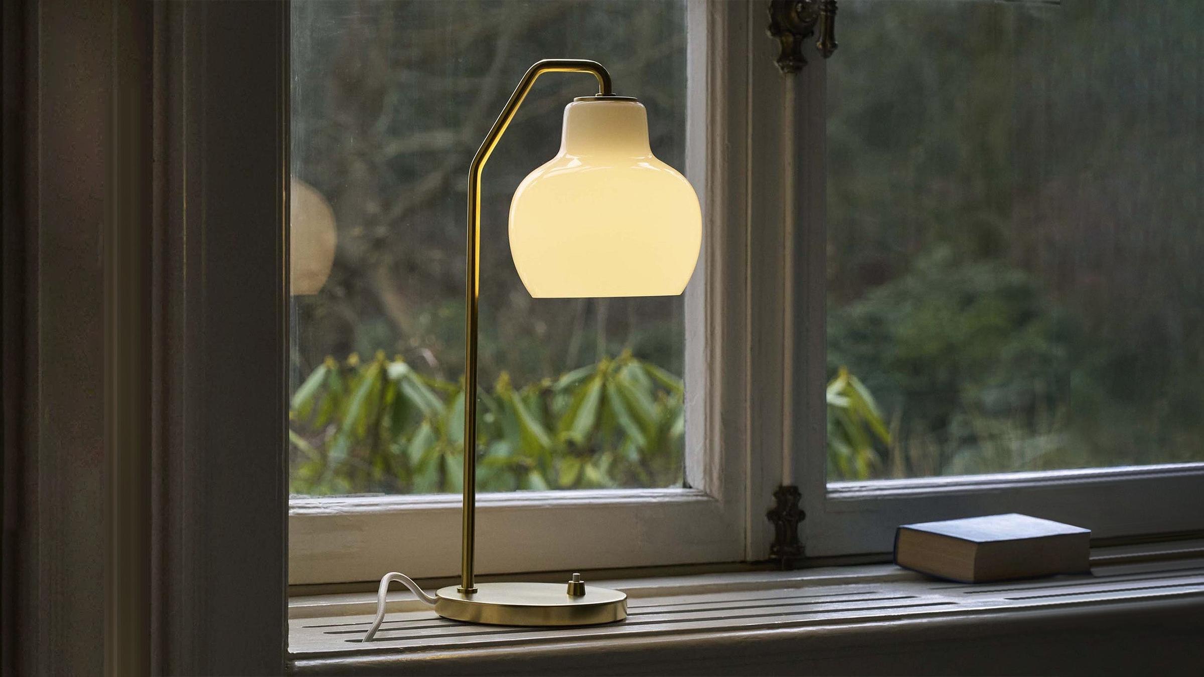 Louis Poulsen Table Lamp VL Ring Crown Table Lamp