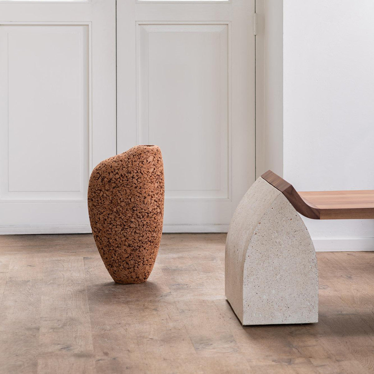 Mobile / Vaso Formigueiro 001, designed by Domingos Totora for Gardeco