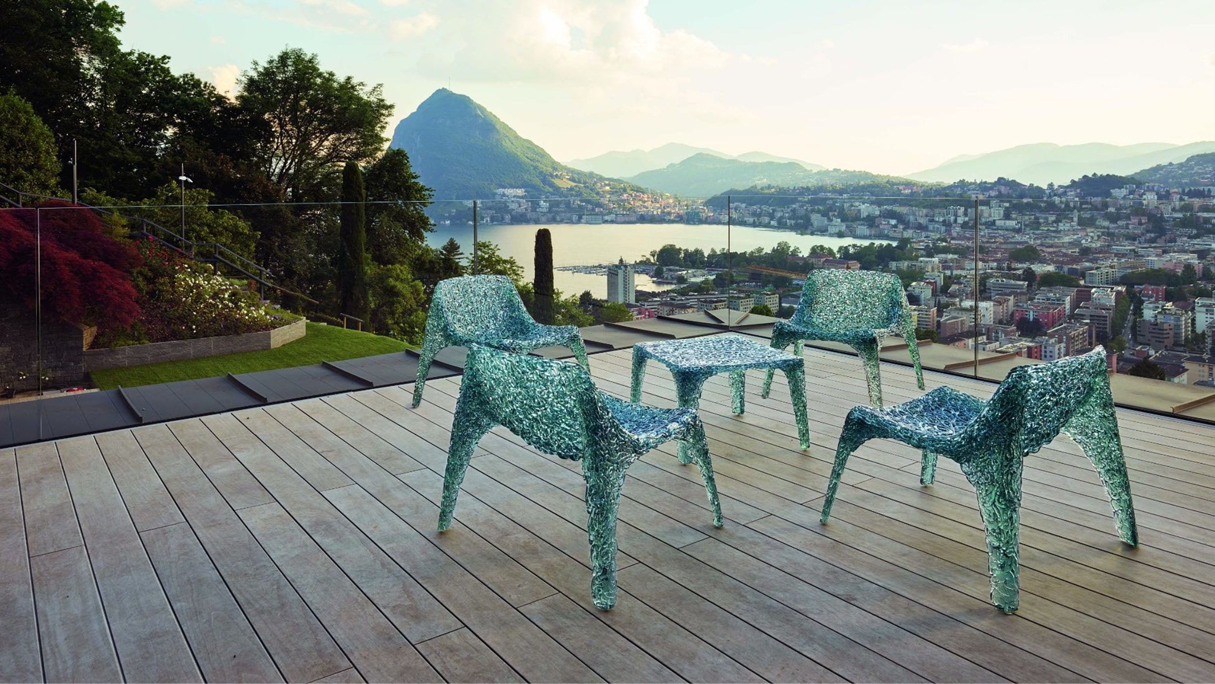 Desktop / Veronica Outdoor Collection, designed by Jacopo Foggini for Edra