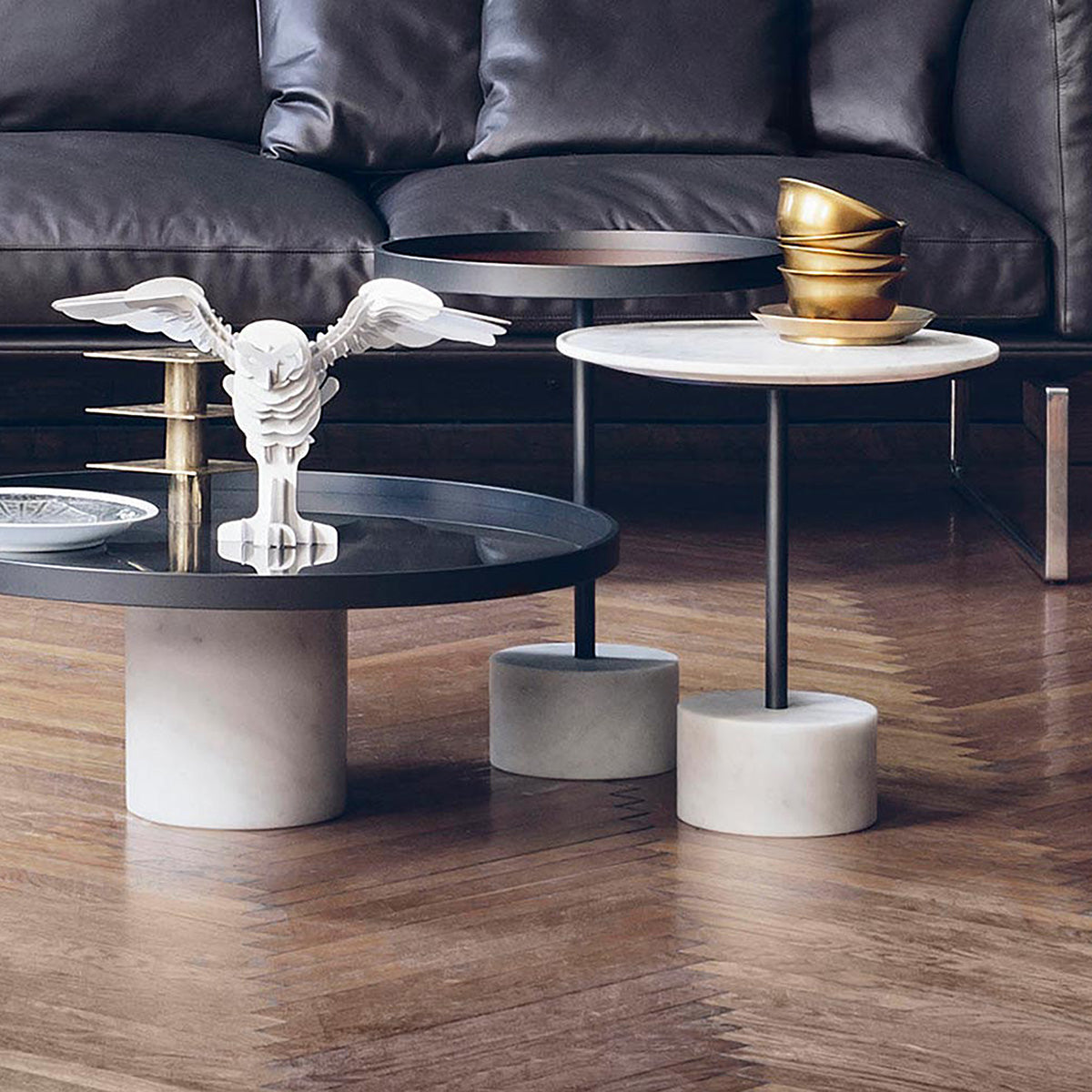 Mobile / 9 Occasional Table, designed by Piero Lissoni made by Cassina