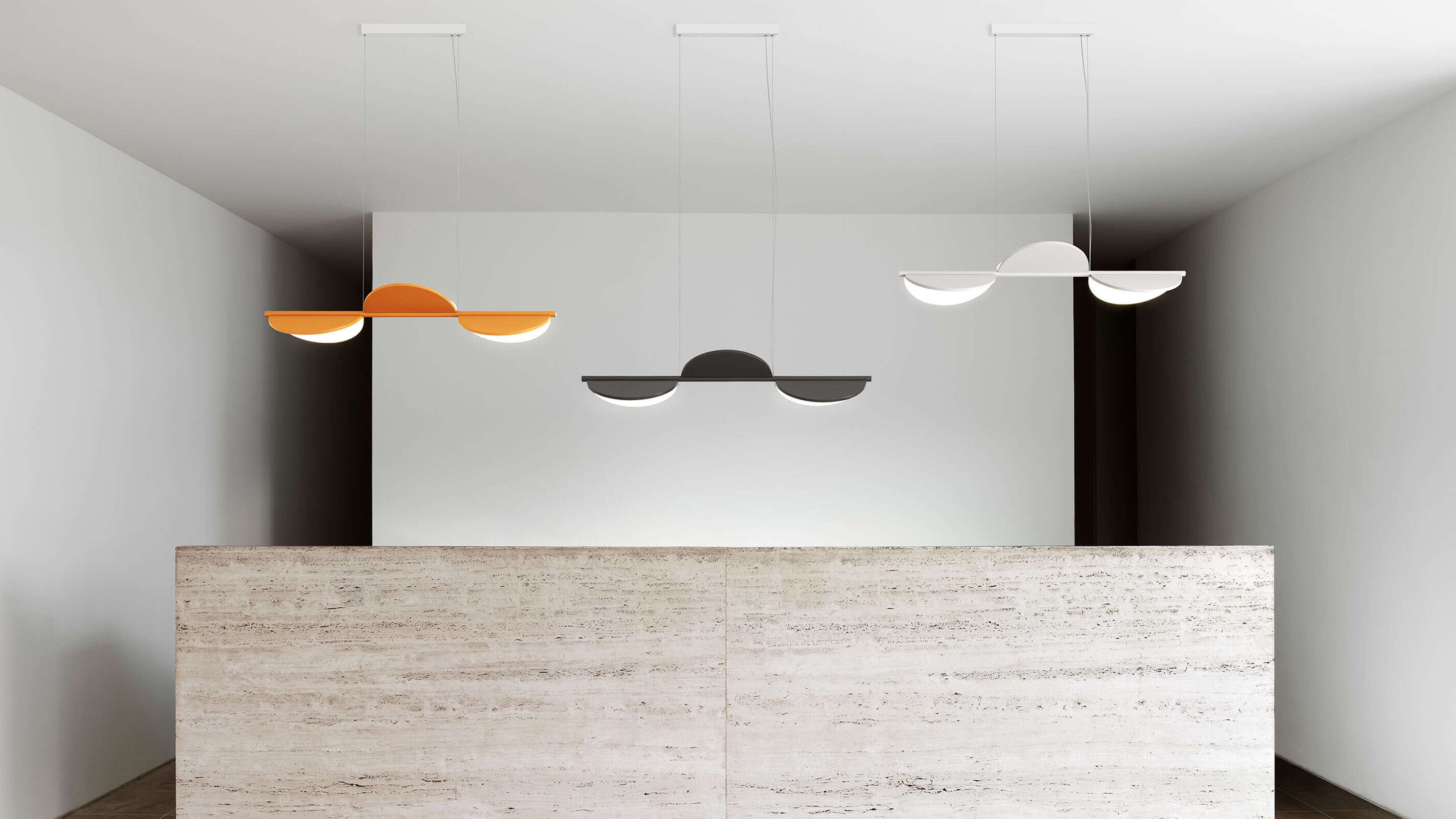Desktop / Almendra, designed by Patricia Urquiola made by Flos