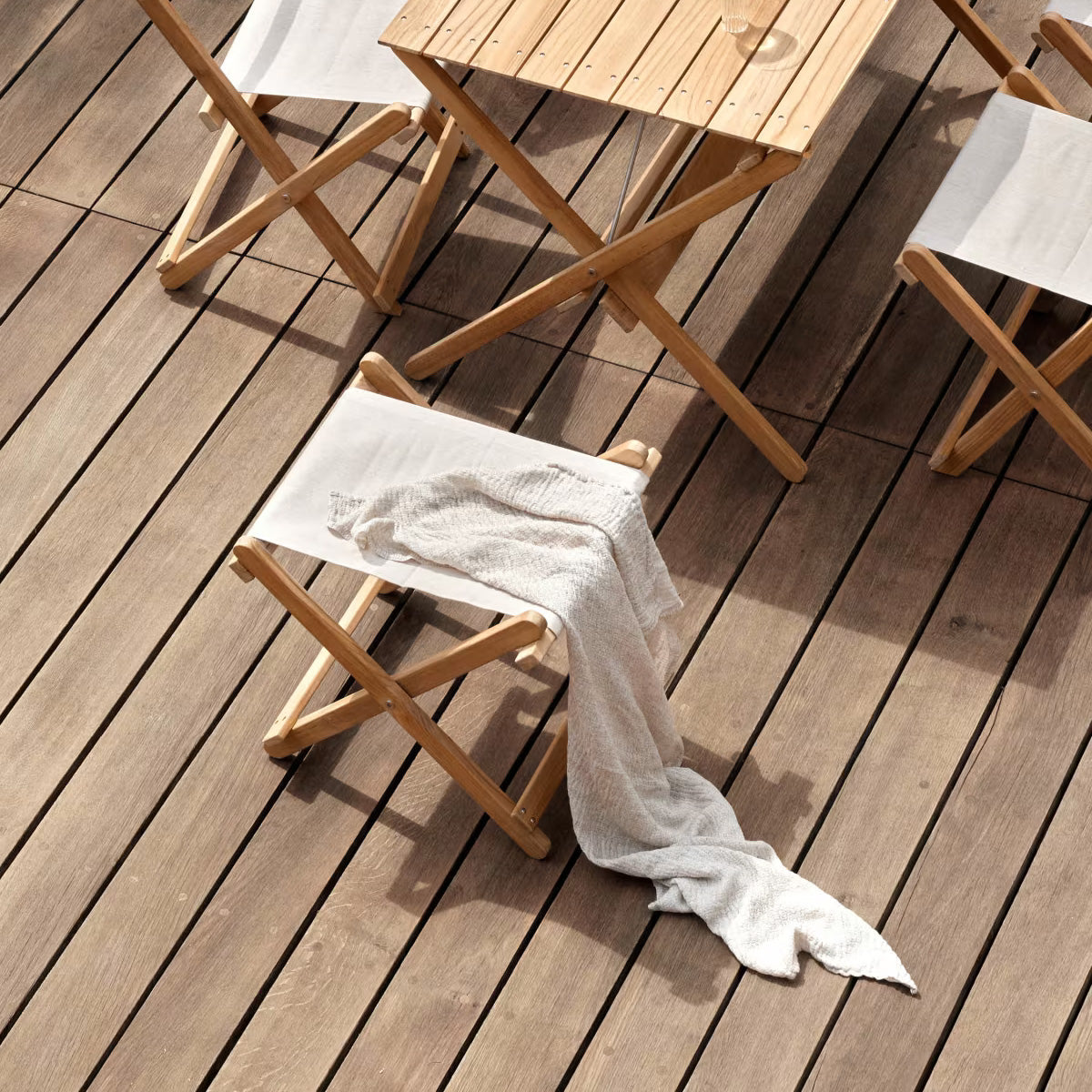 Mobile / BM5768 Deck Chair Footstool, designed by Børge Mogensen for Carl Hansen and Søn