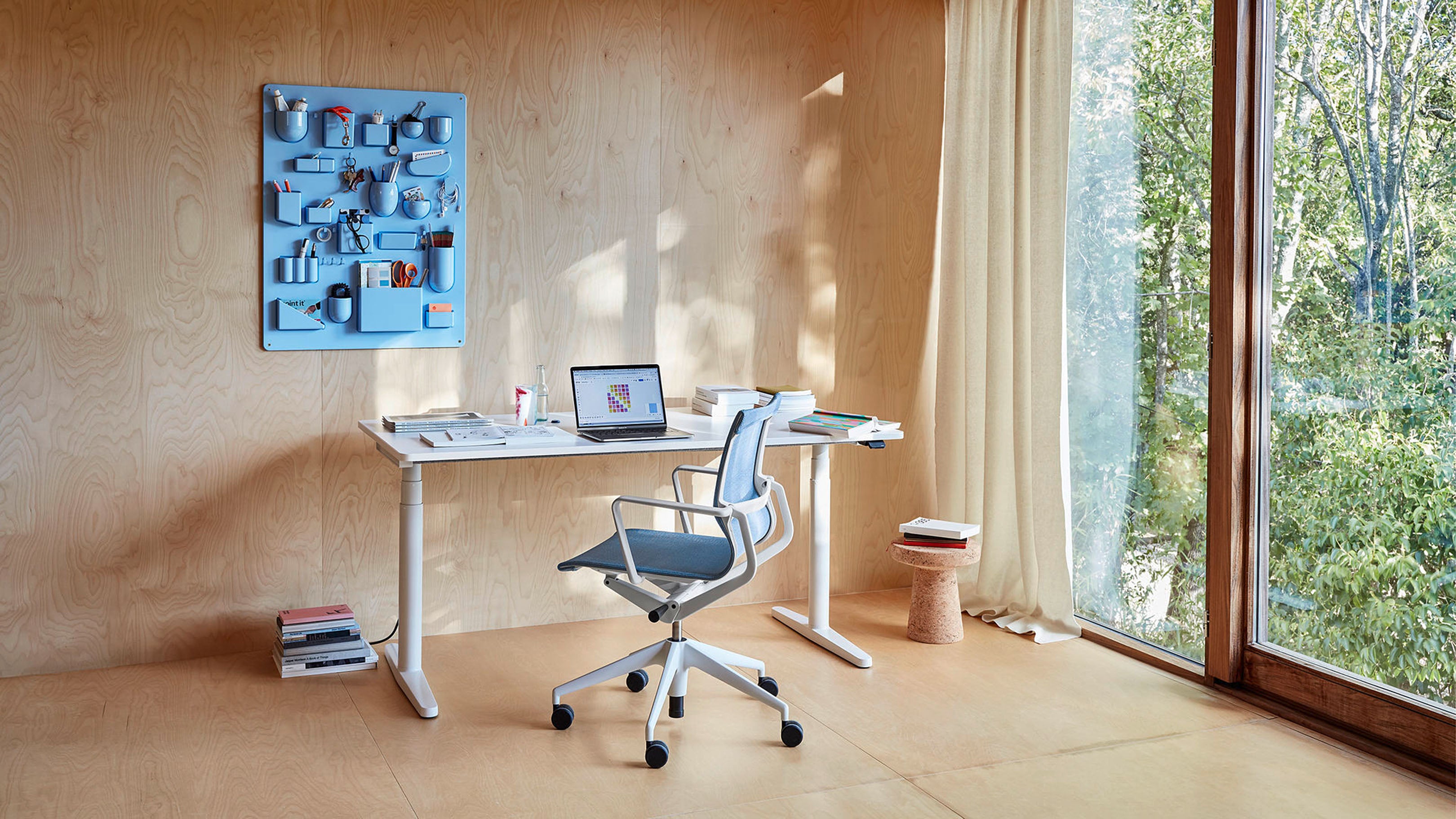 Desktop / Physix, designed by Alberto Meda for Vitra