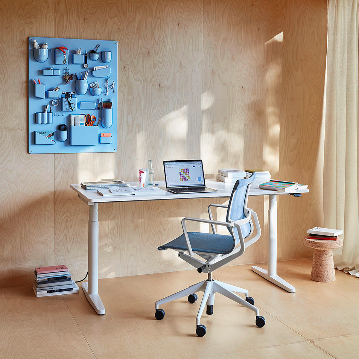 Mobile / Physix, designed by Alberto Meda for Vitra