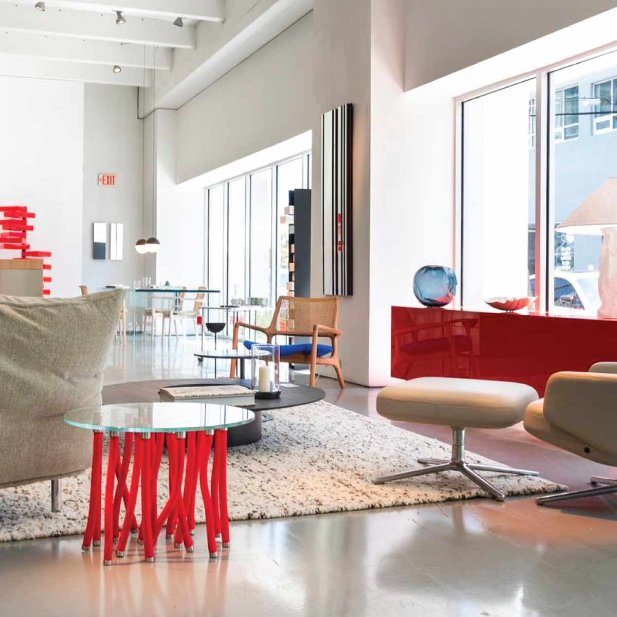Mobile / WhiteMenu / Org Table, designed by Giulio-Cappellini, made by Cappellini