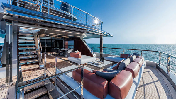 Riva 50Metri M/Y Race