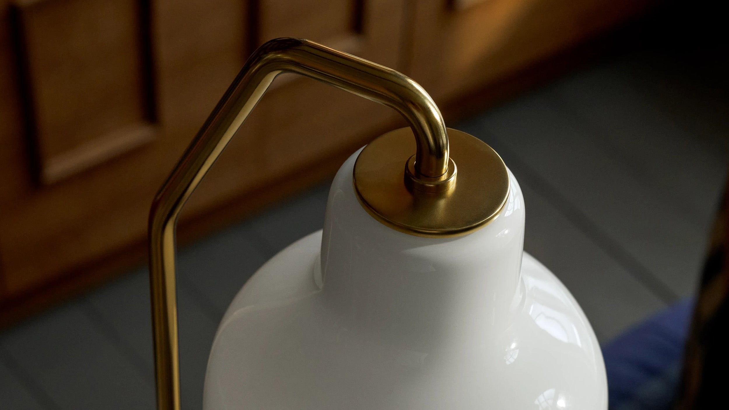 Desktop / VL Ring Crown Floor Lamp, designed by Vilhelm Lauritzen for Louis Poulsen