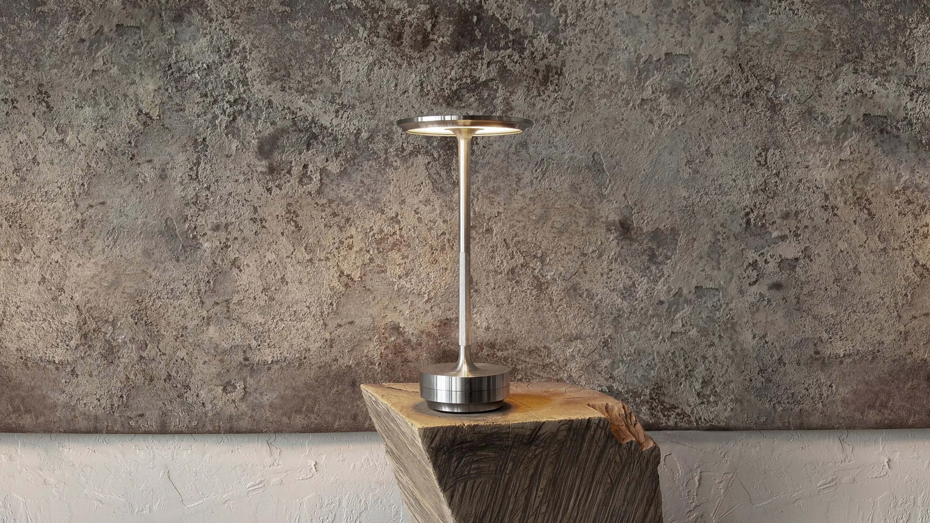 Stainless Steel / Desktop / BlackMenu / Turn Designed By Nao Tamura made by Ambientec