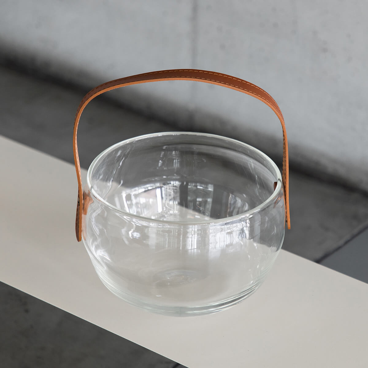 Clear / Mobile / BlackMenu / Shopper Glass Bowl, designed by Atelier de Verre Anvi