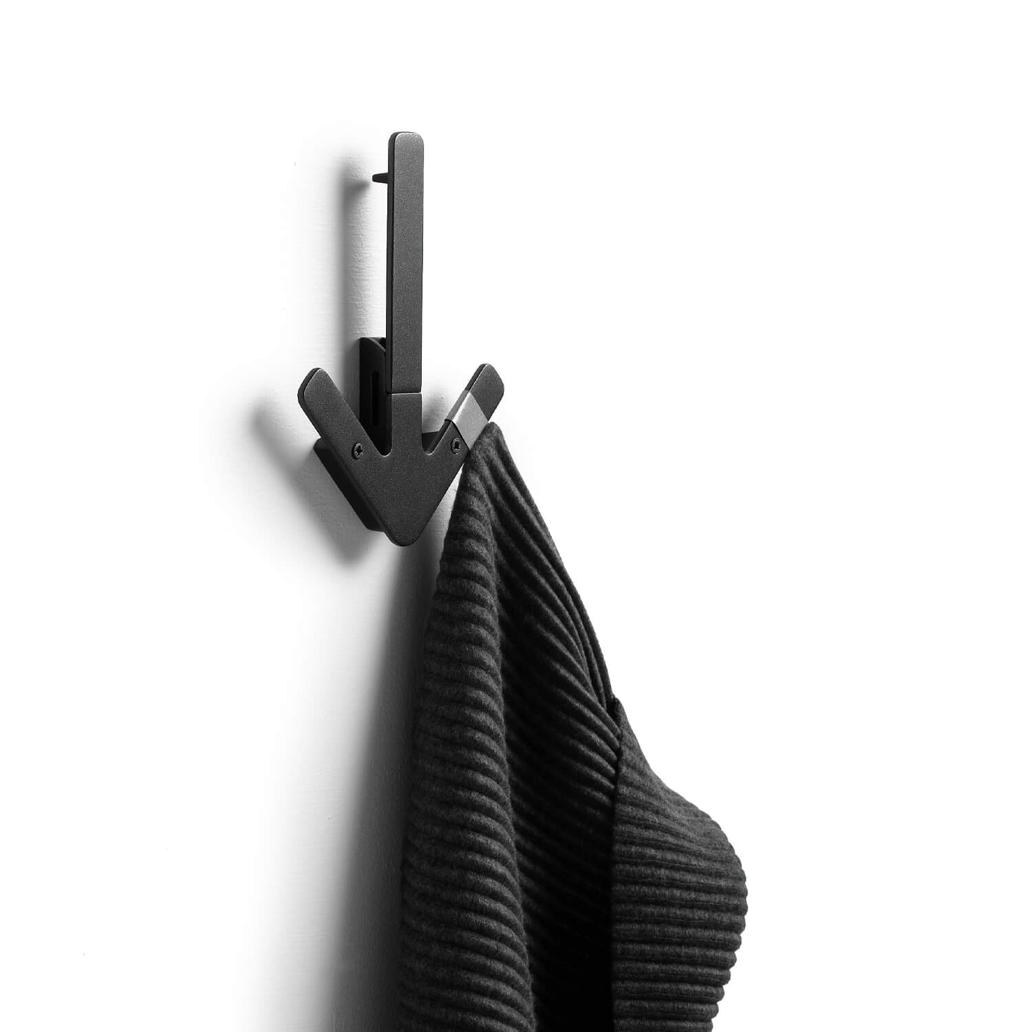 Black / Mobile / BlackMenu / Arrow Hanger, designed by Gustav Hallen