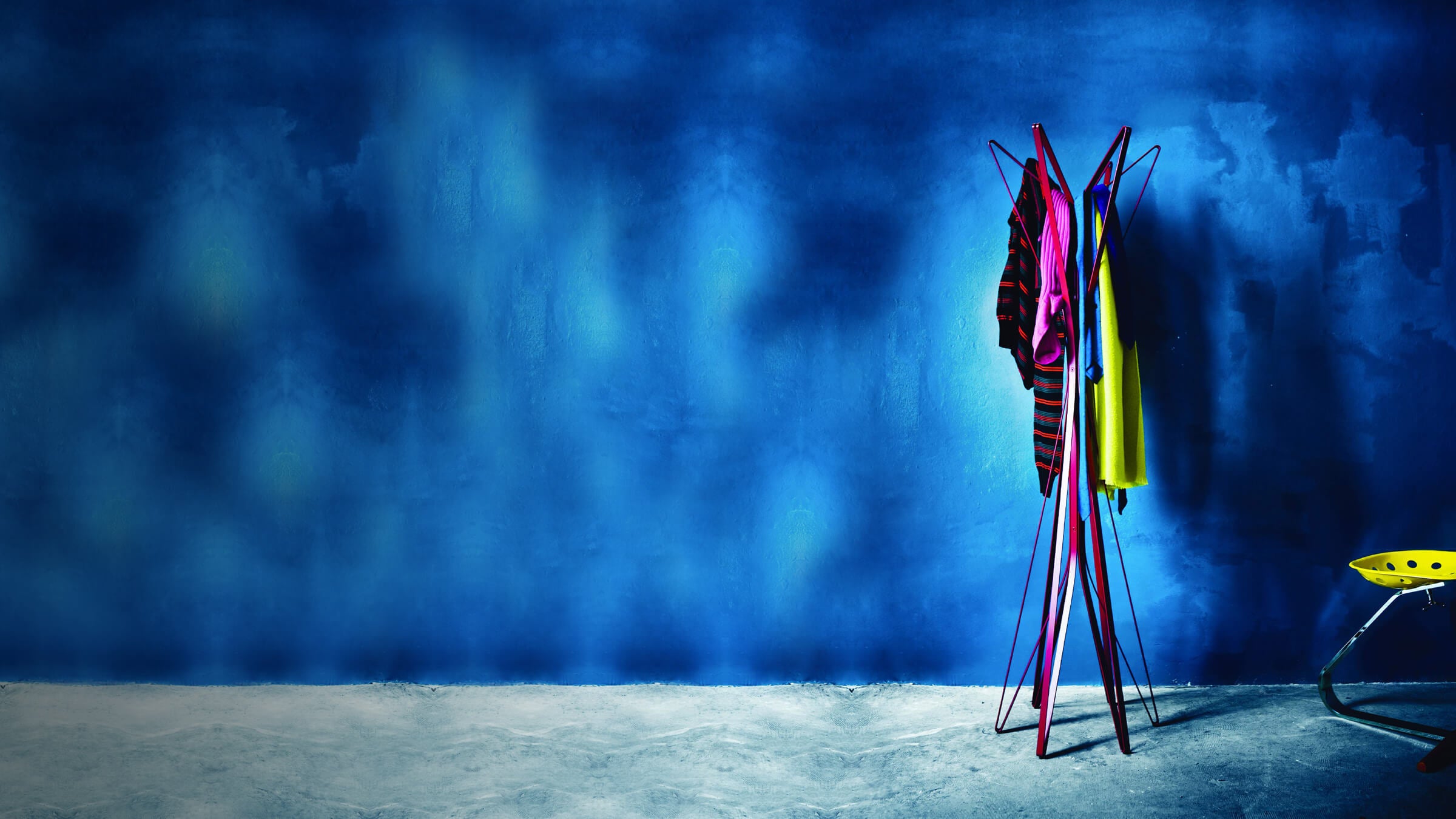GeneralOption / Desktop / WhiteMenu / Aster Coat Rack Designed by Alessandro Dubini