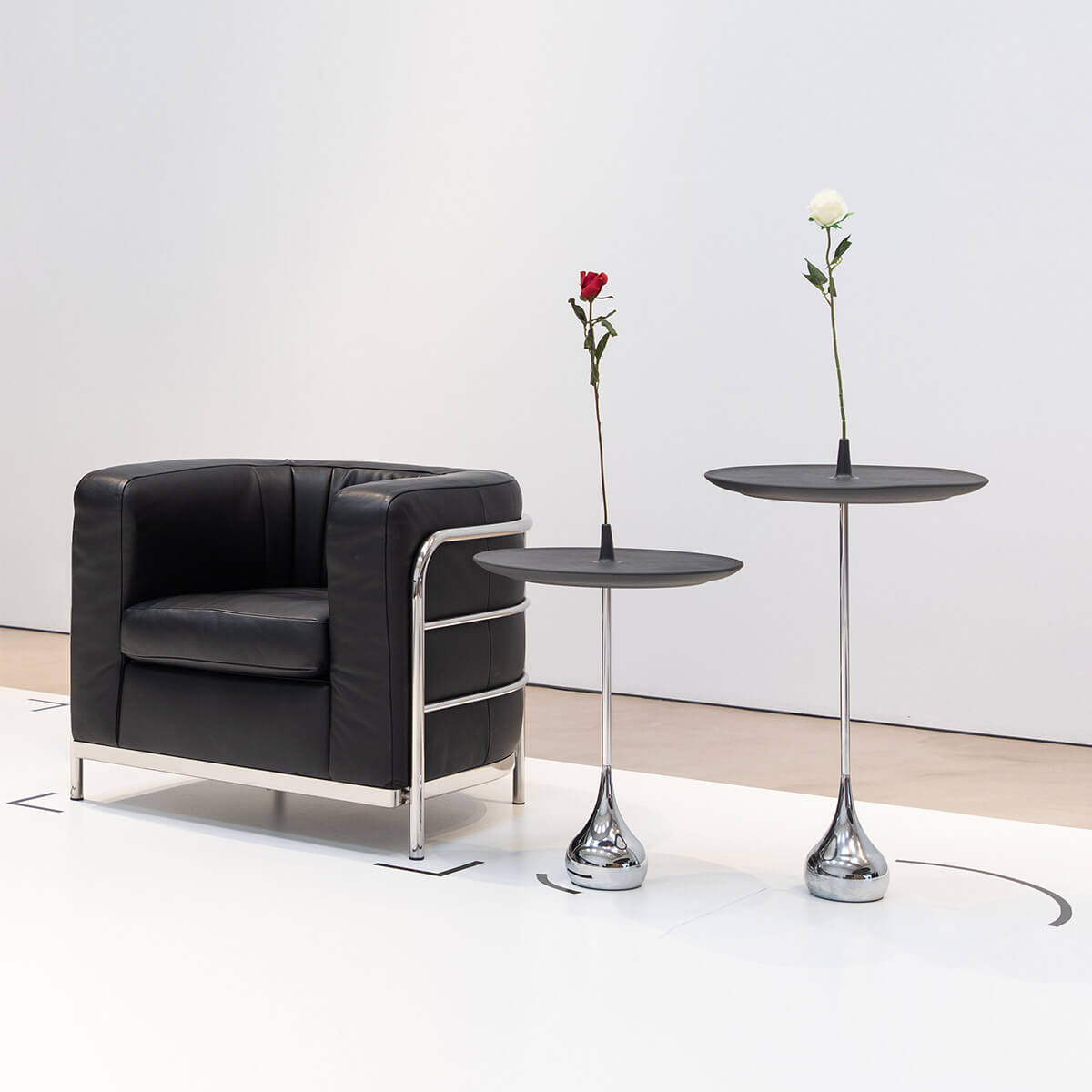 GeneralOption / Mobile / BlackMenu / Celine Tables, designed by Denis Santachiara