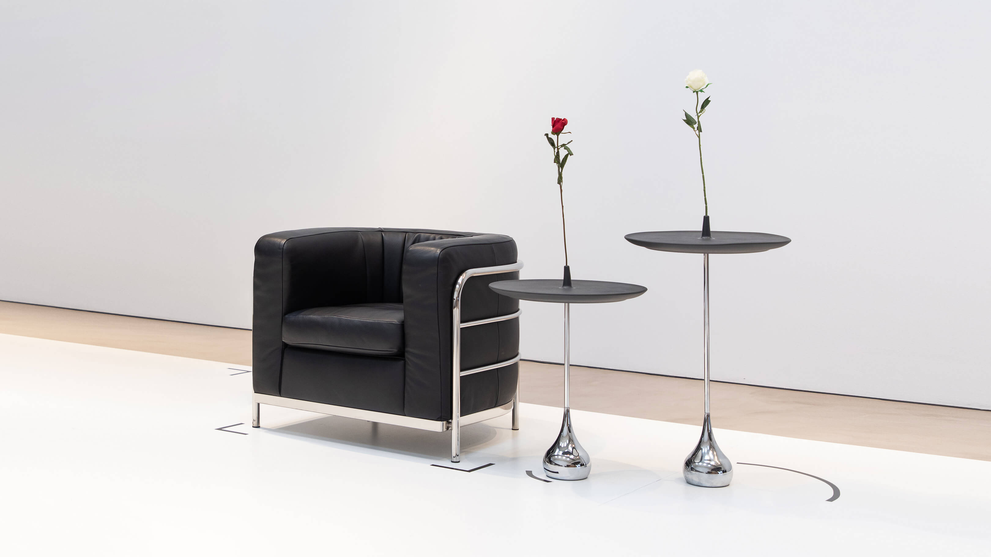 GeneralOption / Desktop / BlackMenu / Celine Tables, designed by Denis Santachiara