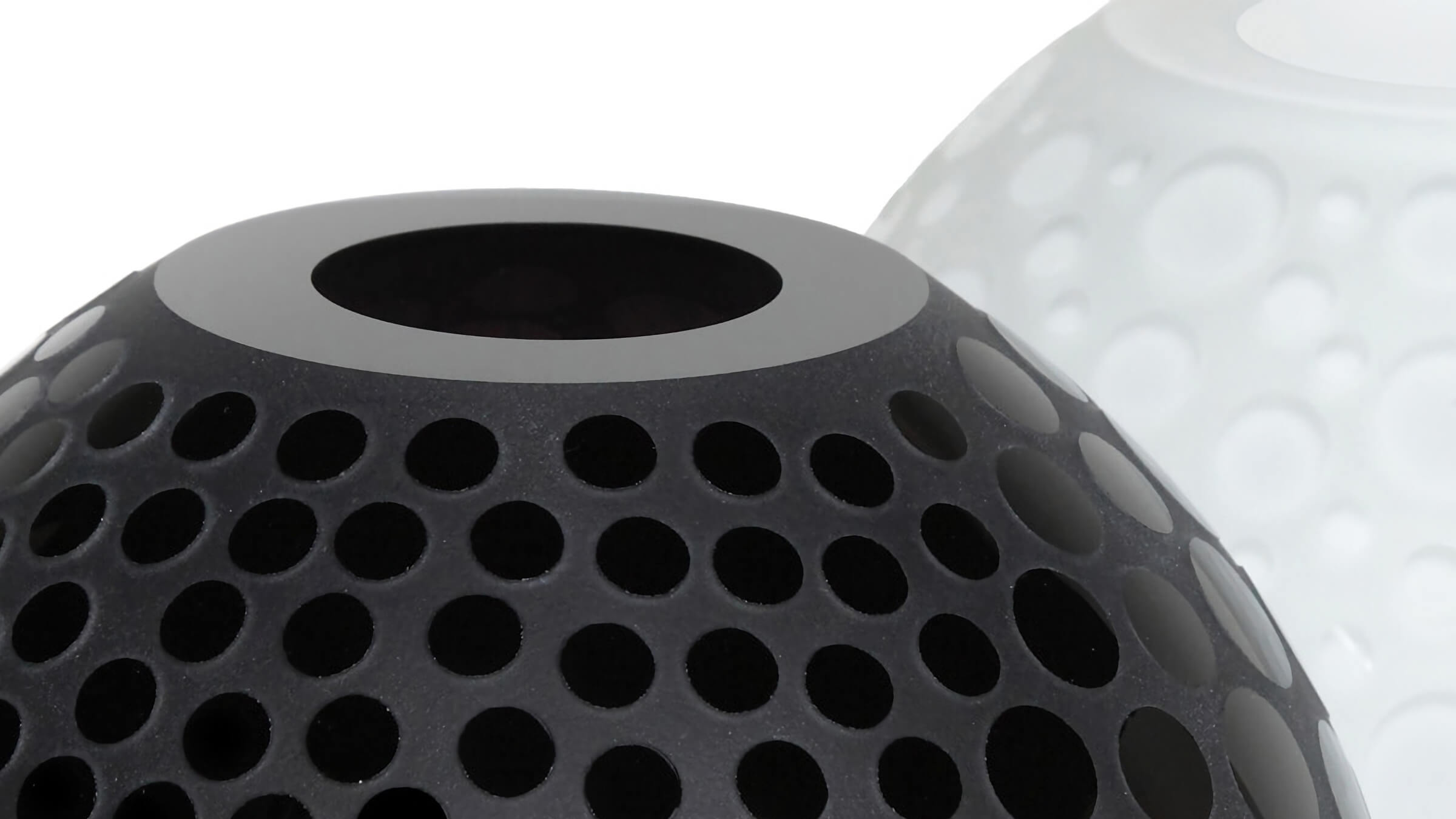 GeneralOption / Desktop / BlackMenu / Billy Crystal Glass Vase, designed by Klaar Prims