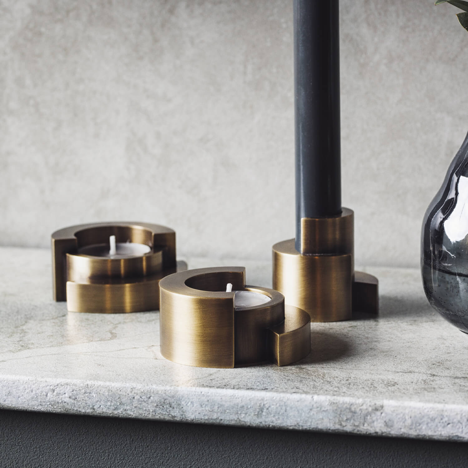 GeneralOption / Mobile / WhiteMenu / Circular Candle Holder Designed By VAU