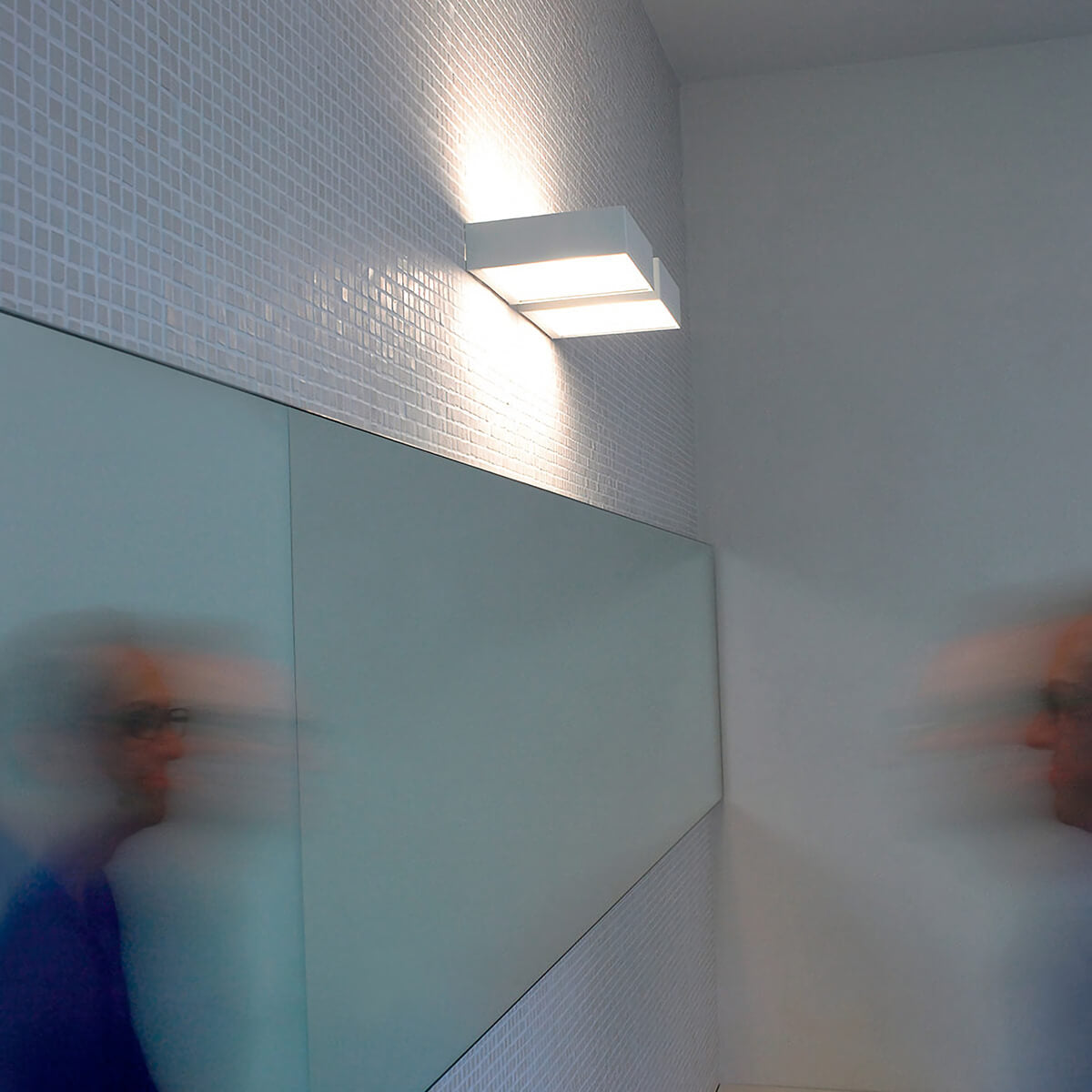 Matte White / Mobile / WhiteMenu / Toast LED Wall Lamp, designed by Davide Groppi