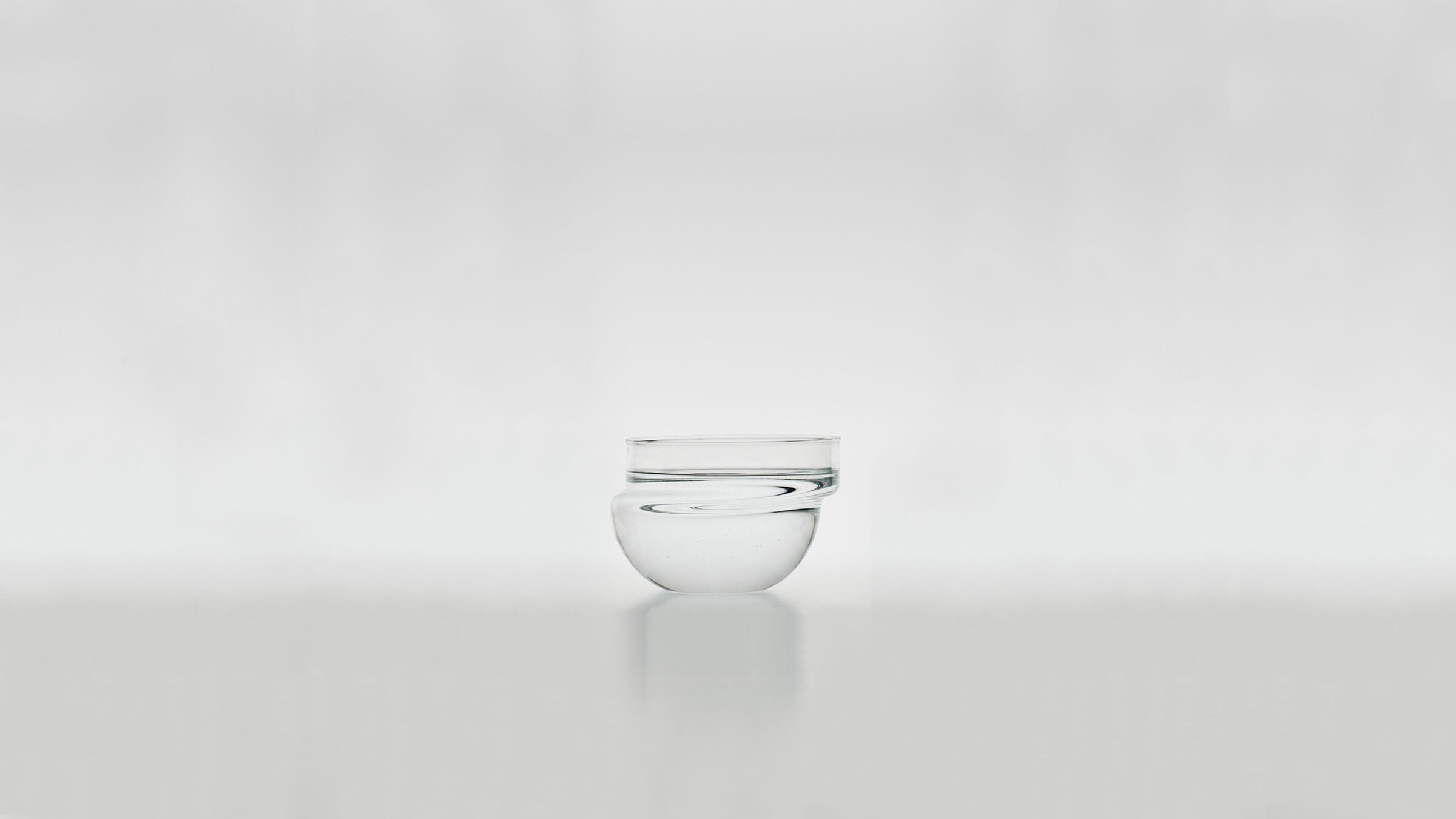 Medium / Desktop / BlackMenu / Decales Glass Bowls, designed by Laurence Brabant