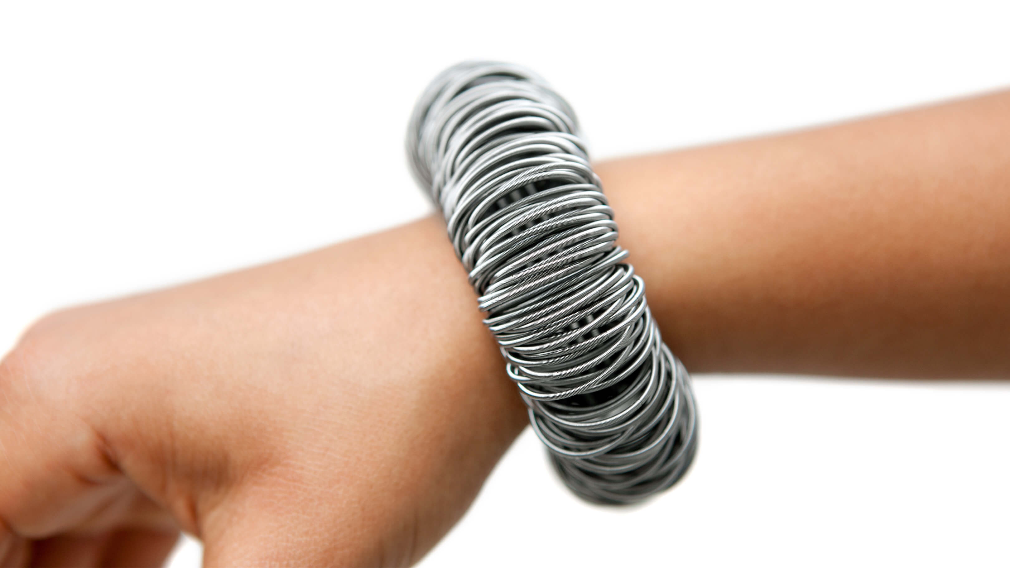 Desktop / BlackMenu / Maxi One Bracelet, designed by Tiziana Redavid