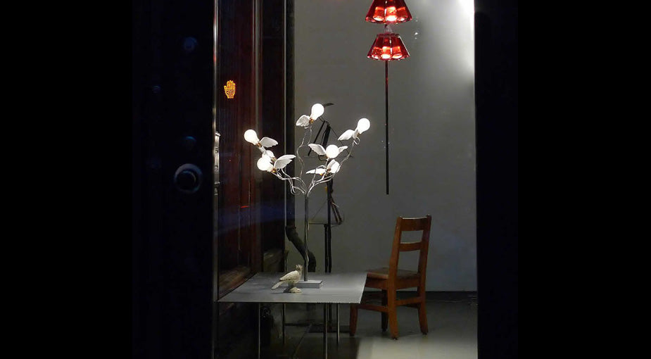Desktop / WhiteMenu / Birdie's Busch LED
