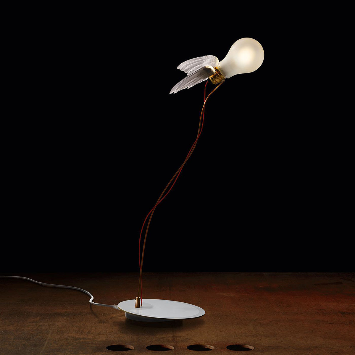 Mobile / WhiteMenu / Lucellino LED Table Lamp