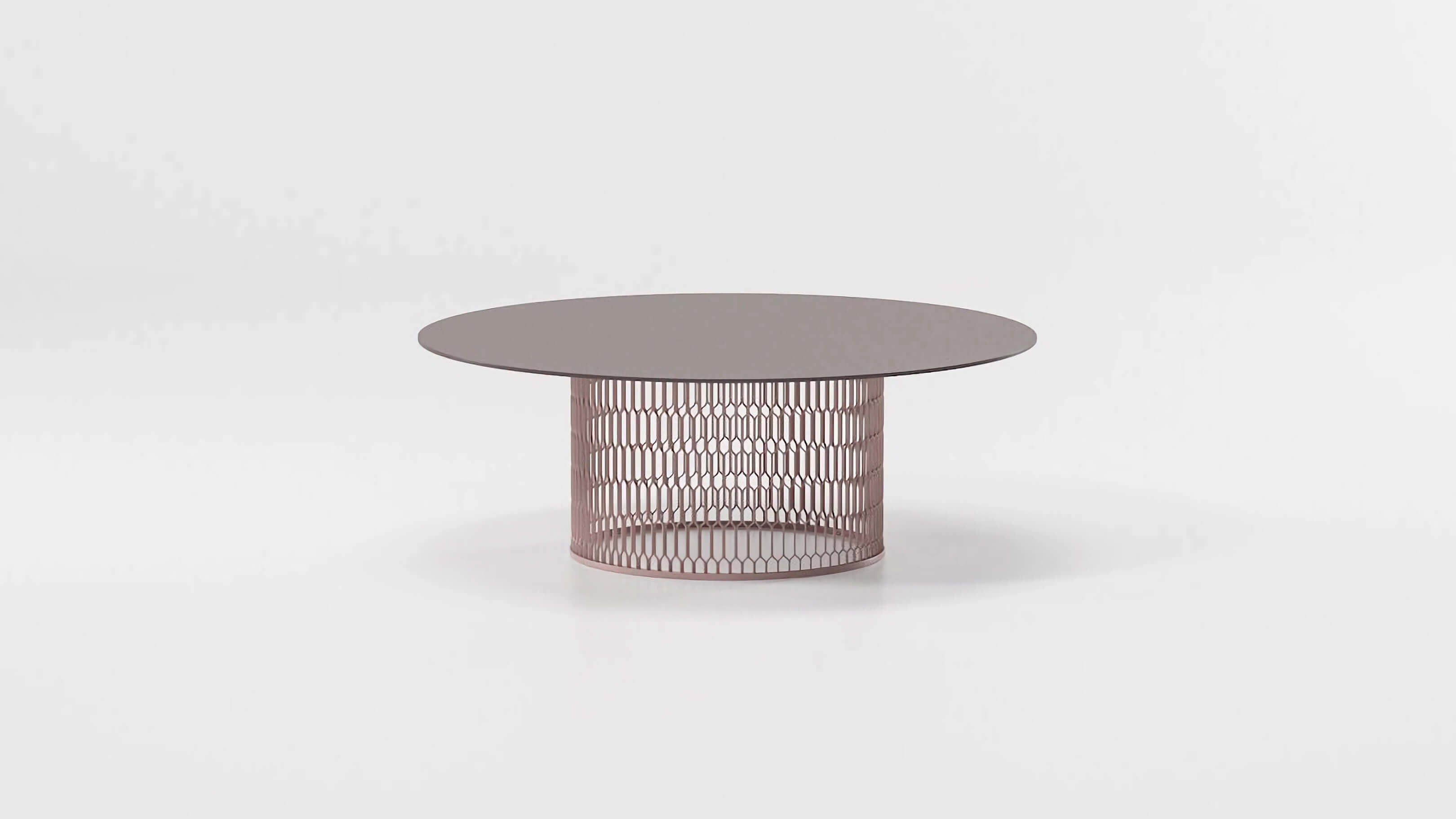 Desktop / BlackMenu / Mesh Table, designed by Patricia Urquiola