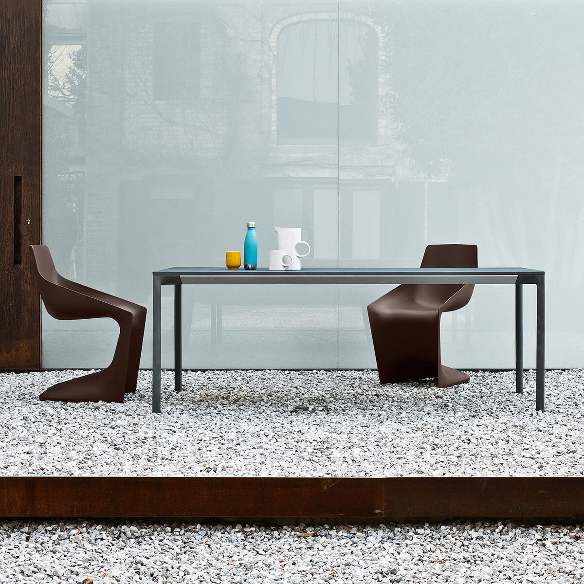 Mobile / BlackMenu / Boiacca Table, designed by LucidiPevere