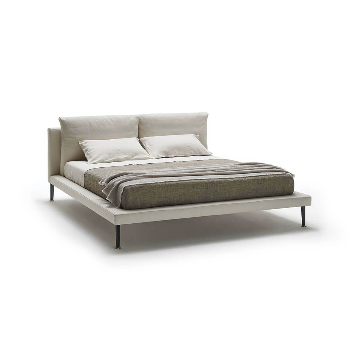 GeneralOption / Mobile / BlackMenu / Floyd-Hi Bed, designed by Piero Lissoni made by Living Divani