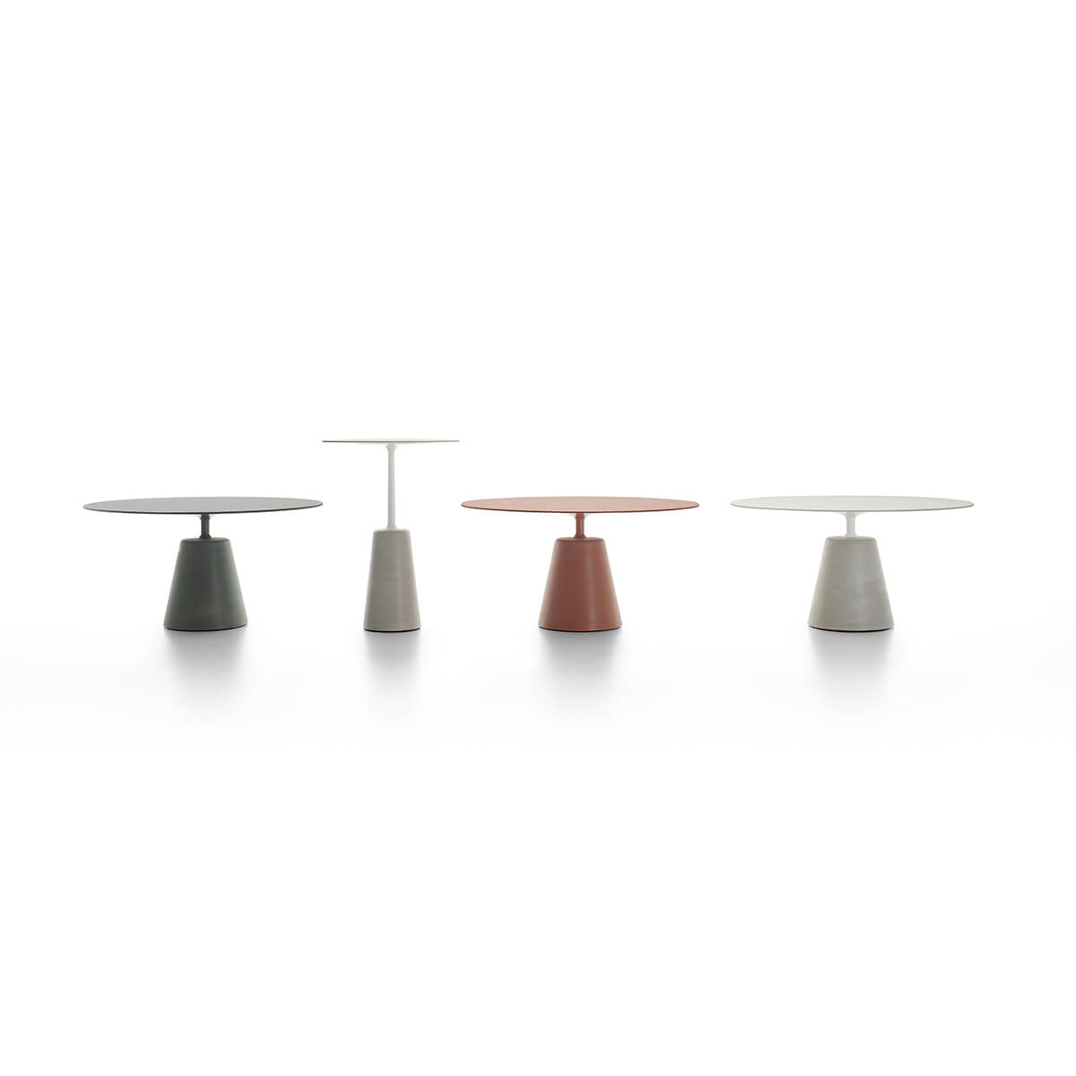 Mobile / BlackMenu / Rock Table designed by Jean-Marie Massaud