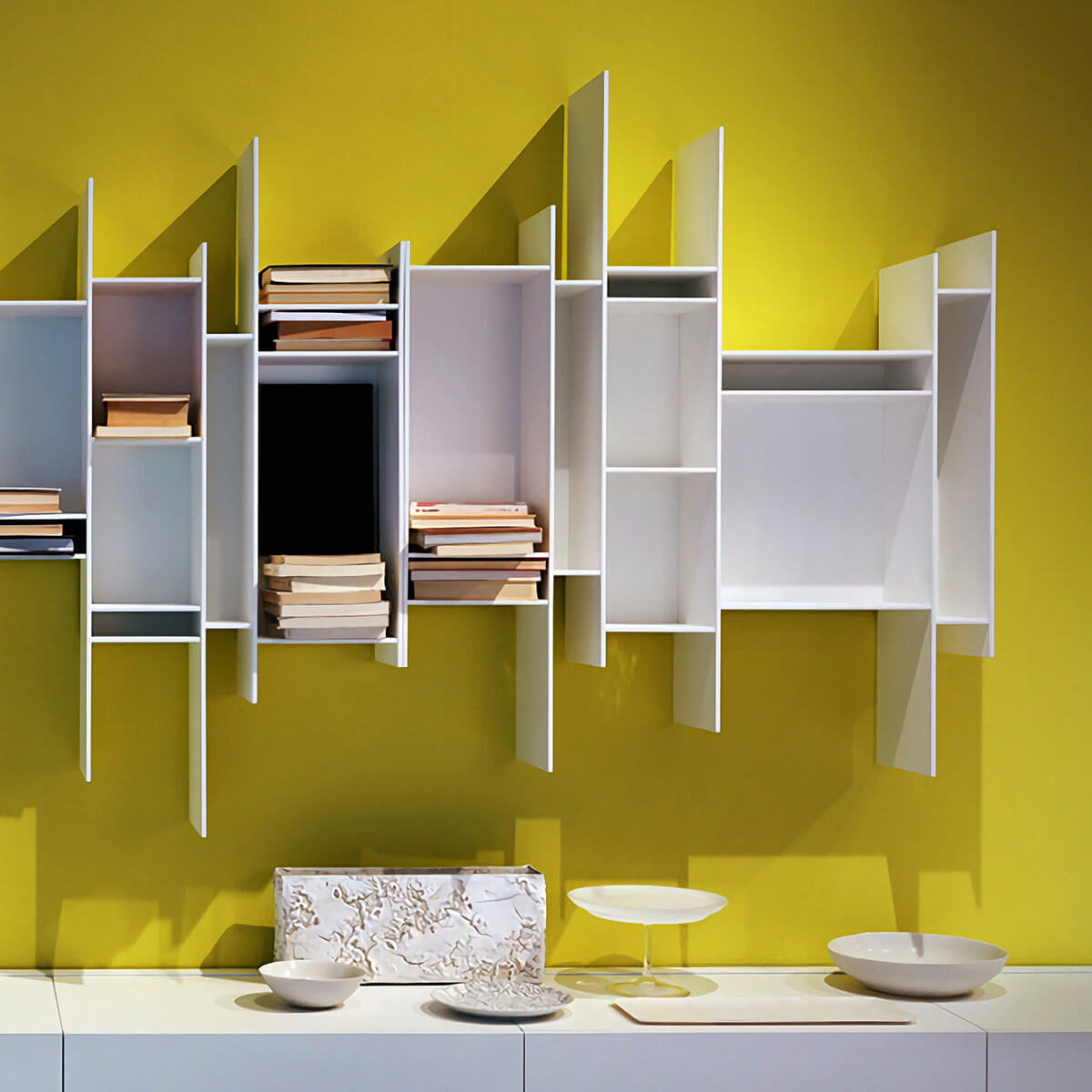 Mobile / WhiteMenu / Randomito Wall Shelf, designed by Neuland Industriedesign