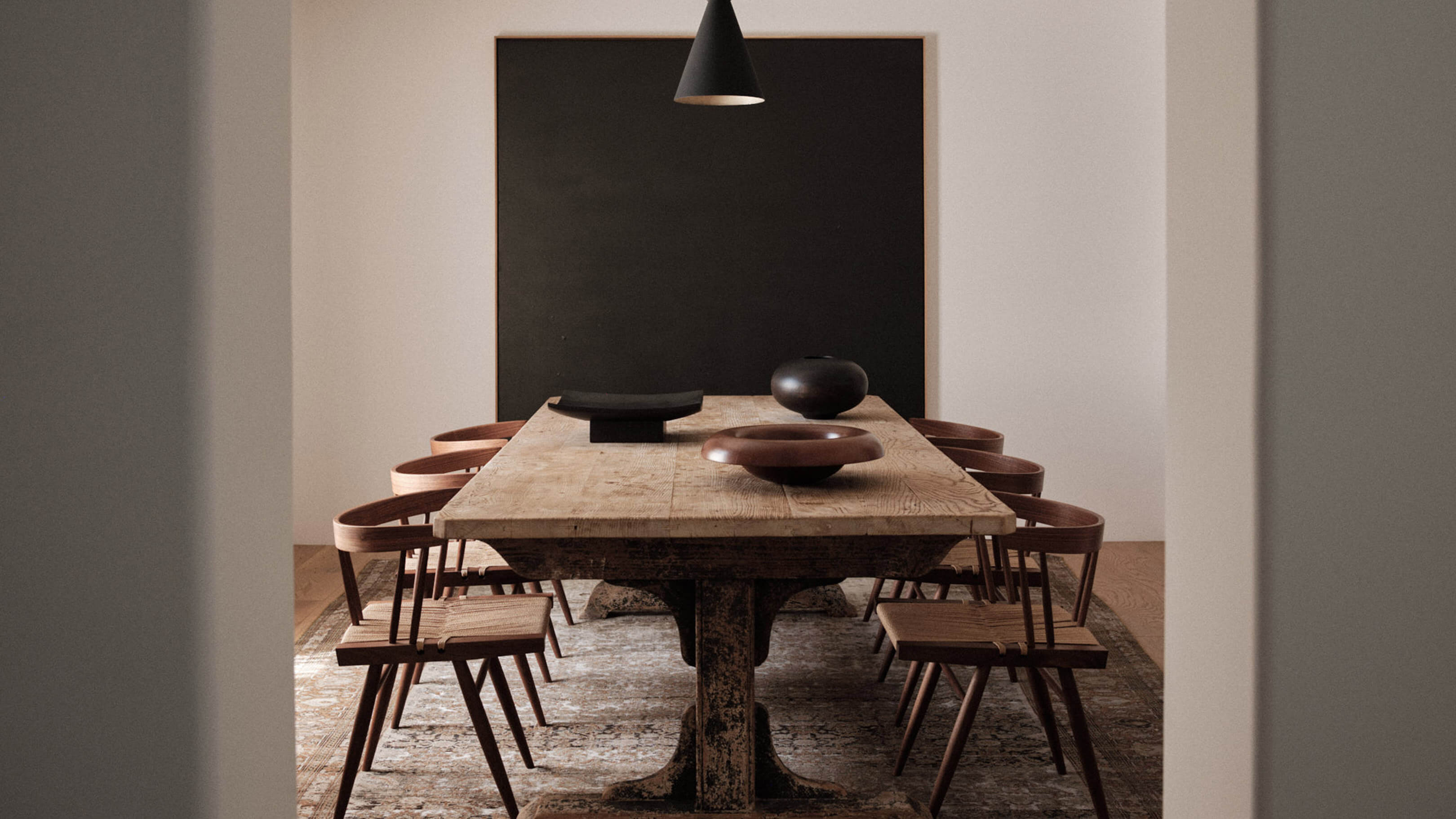 Desktop / BlackMenu / Rond Bowl, designed by Colin King Studio