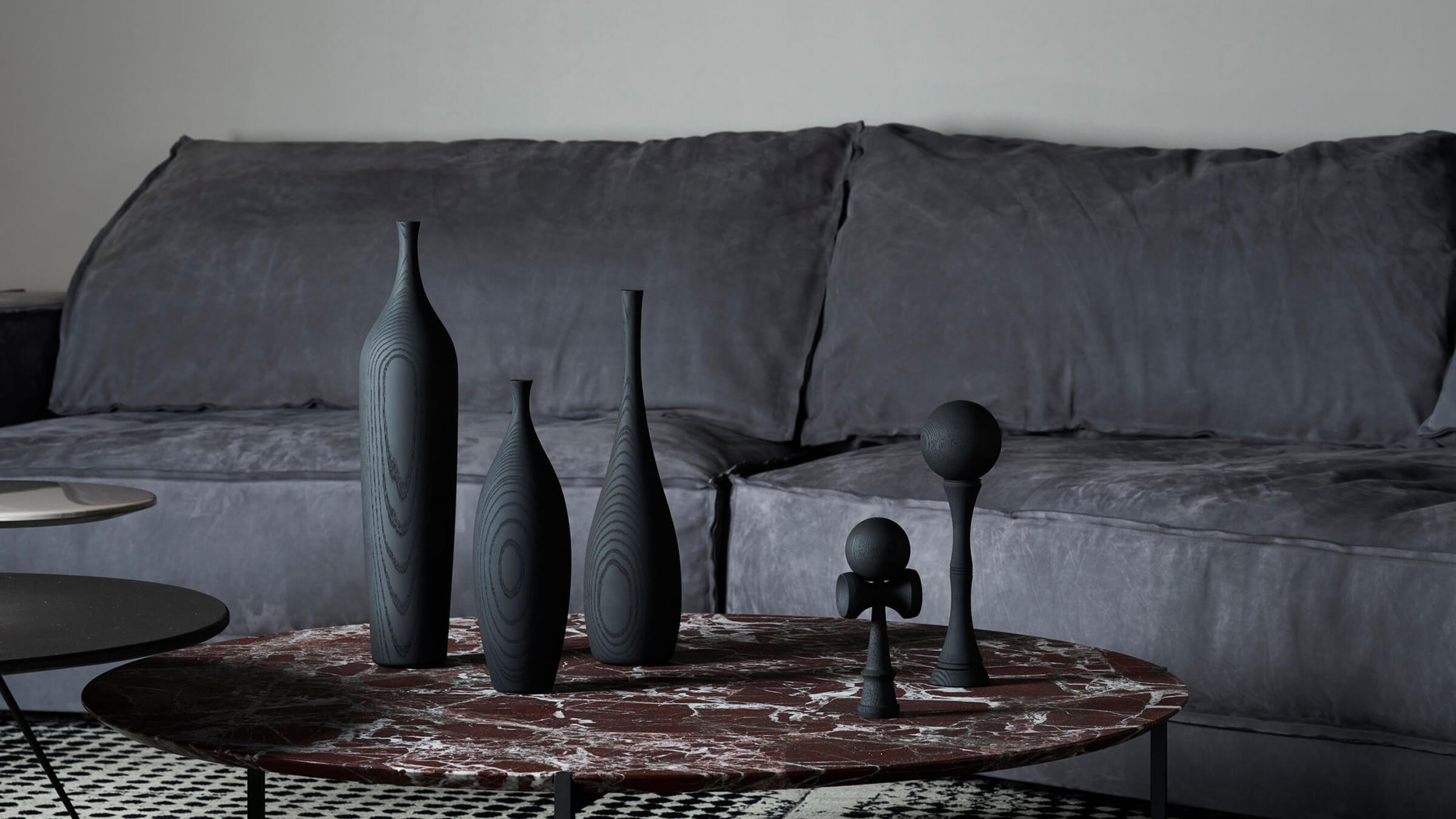 Piccolo / Black Ash / Desktop / WhiteMenu / Linea Vases designed by Iwata Mokkou Studio