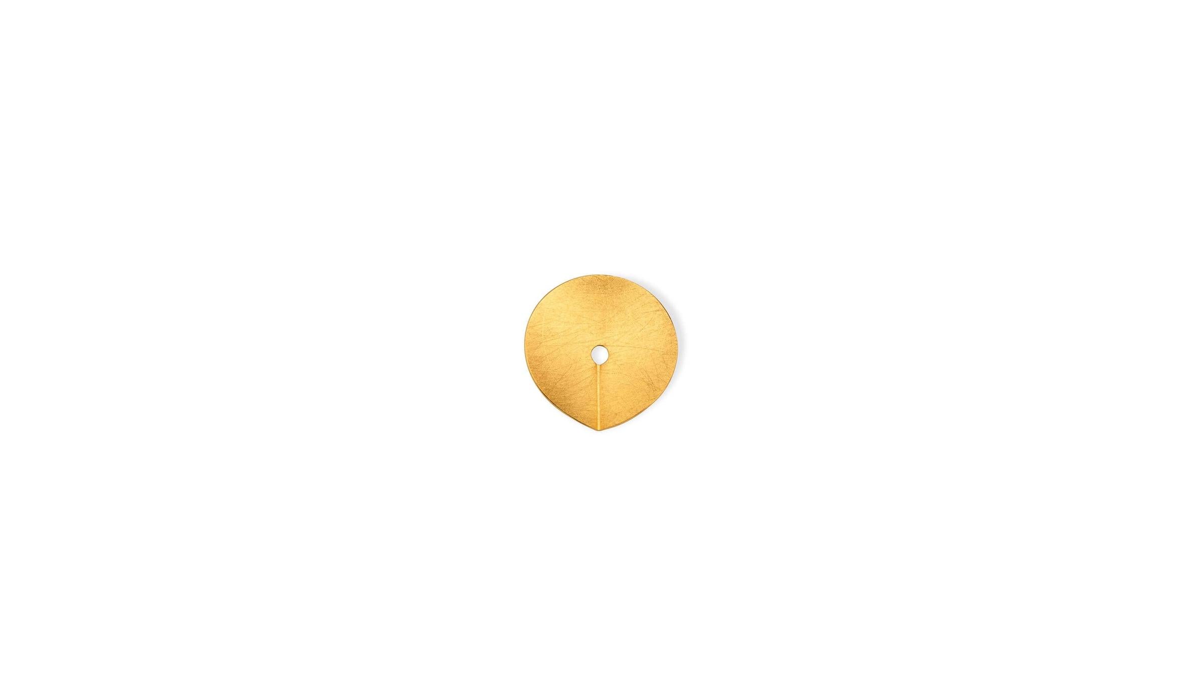 Marcin Zaremski Jewelry Creased Disc Pendant Necklace