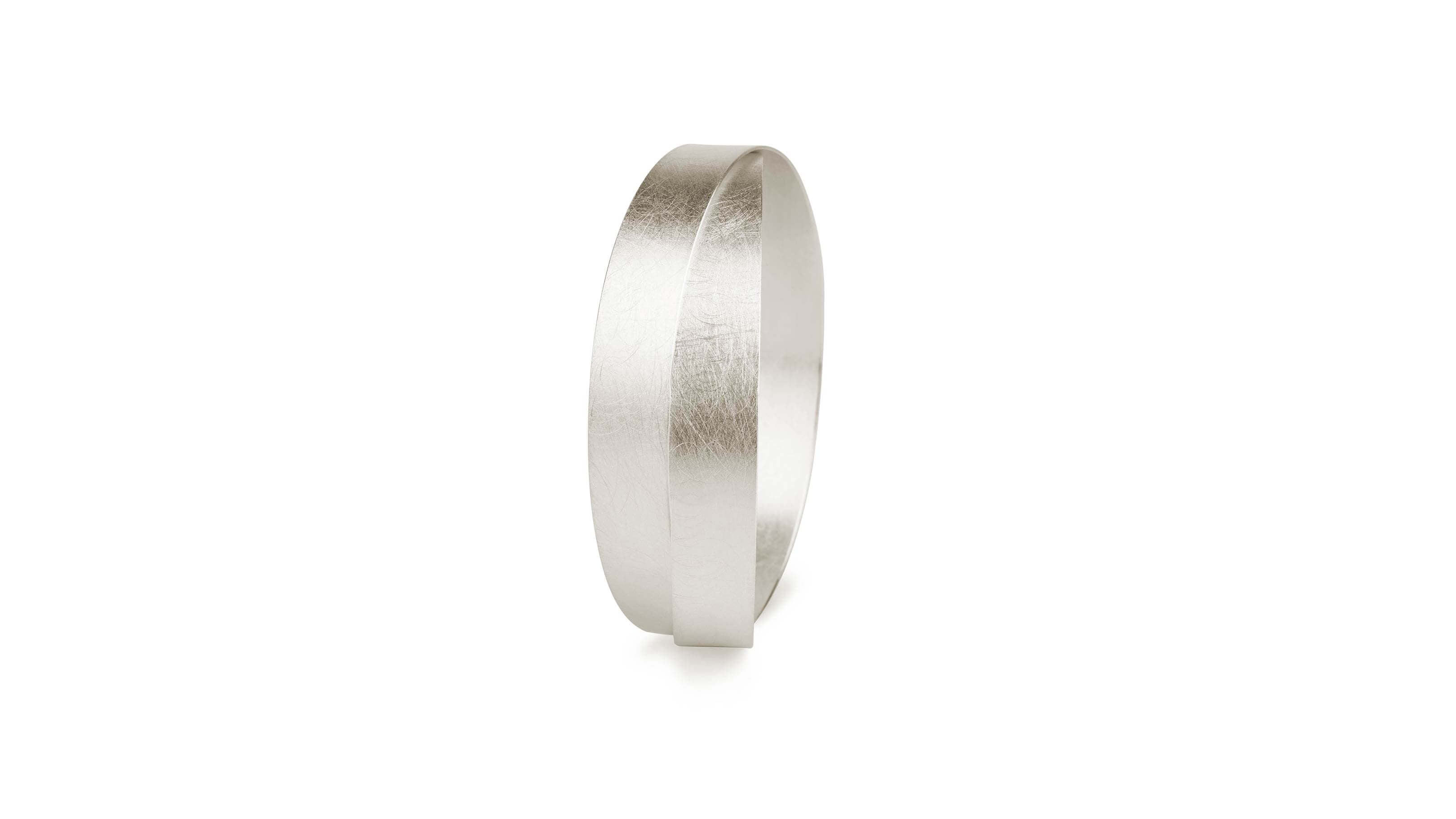 Desktop / BlackMenu / Double Loop Silver Bracelet, designed by Marcin Zaremski