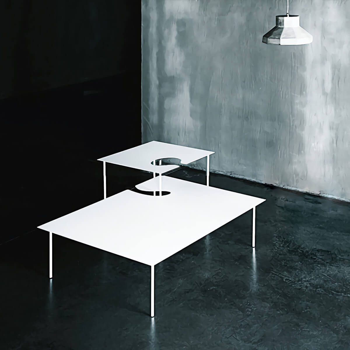 GeneralOption / Mobile / BlackMenu / Softer than Steel Table, designed by Nendo