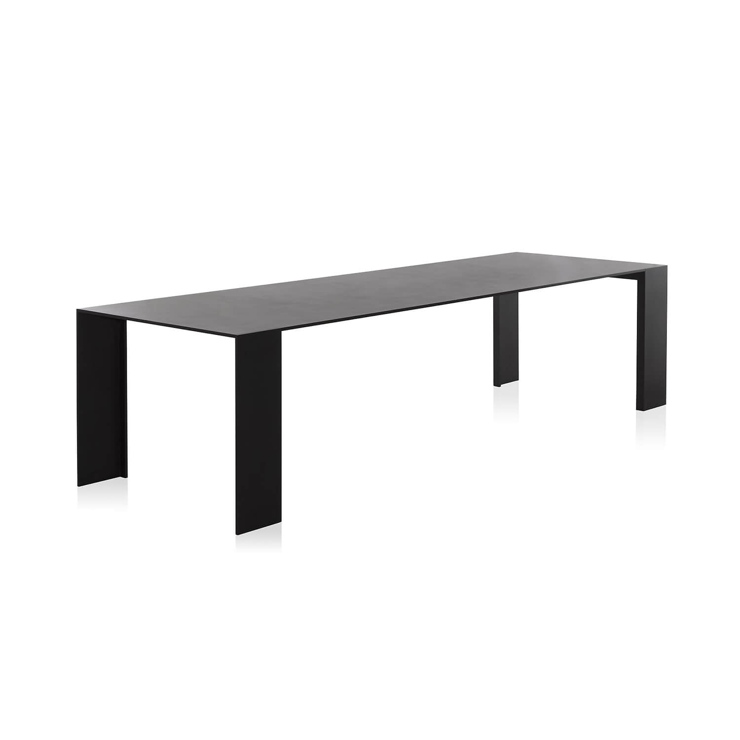 Mobile / BlackMenu / Metallico Table, designed by Piero Lissoni