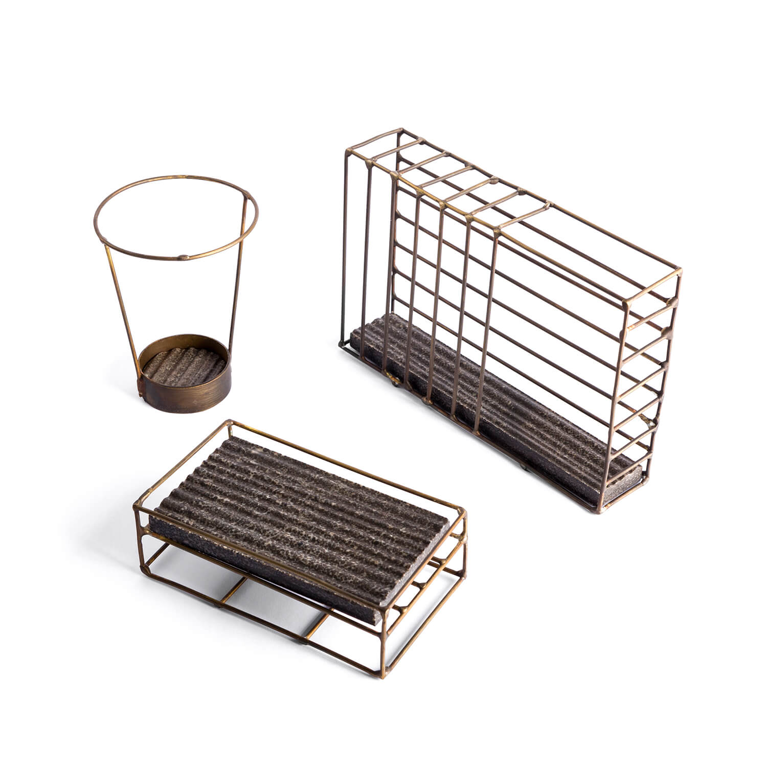 Mobile / BlackMenu / PLAT-EAU Bath Trio, designed by Silvia Fanticelli