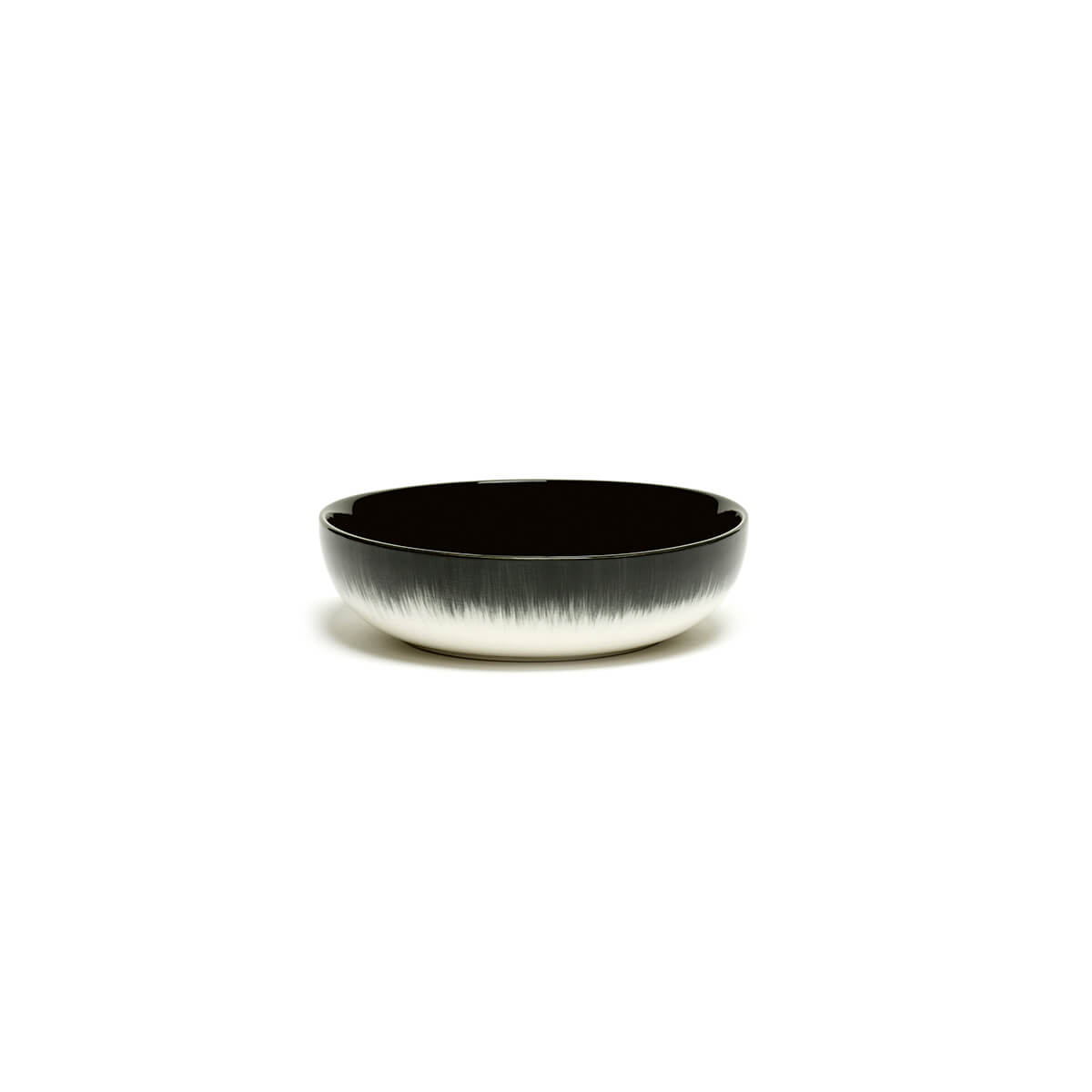 Dé High Plate 2 / 5in / Mobile / BlackMenu / Dé Off-White and Black High Plate, designed by Ann Demeulemeester