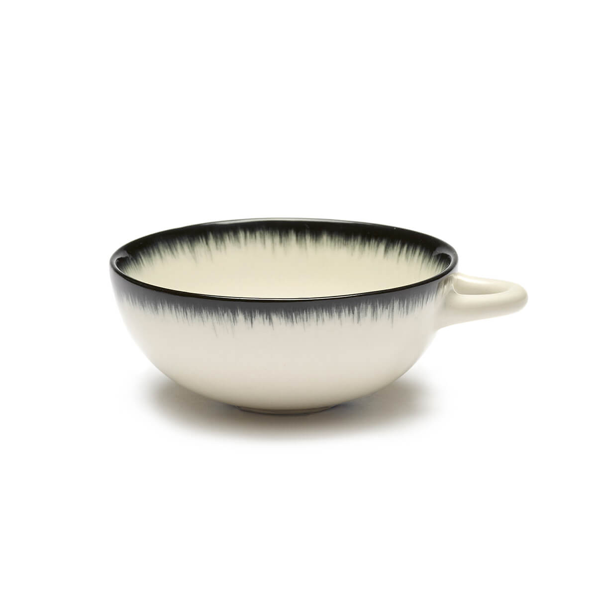 Cup #2 / Mobile / BlackMenu / Dé Espresso Cup, designed by Ann Demeulemeester