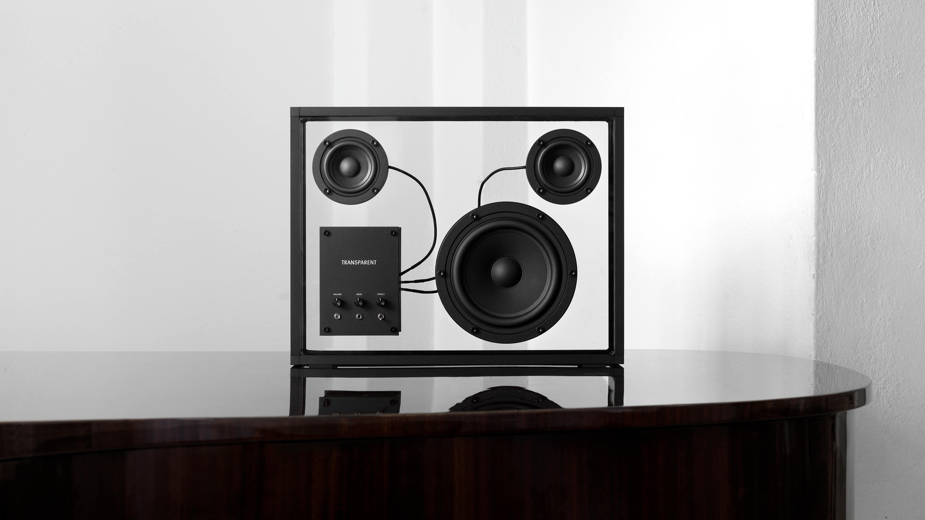 Black / Desktop / BlackMenu / Transparent Speaker, designed by Martin Willers & Per Brickstad