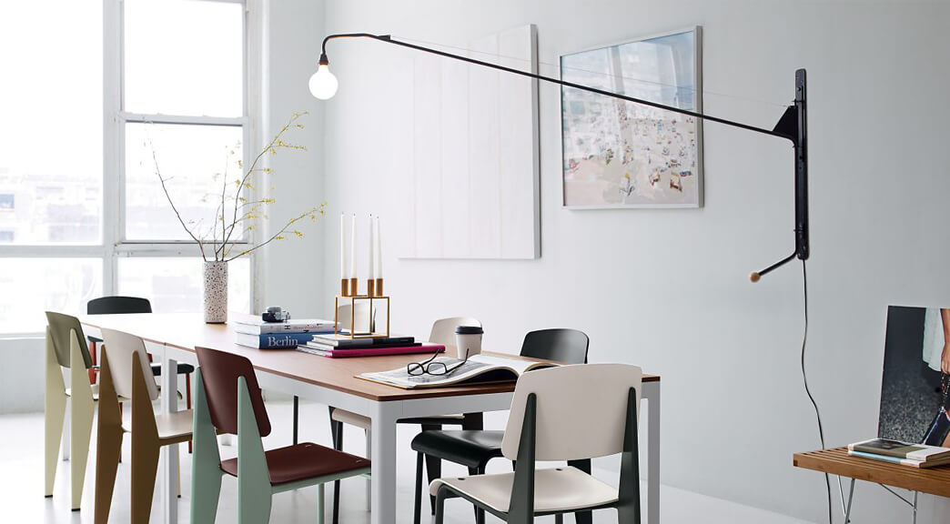 Desktop / WhiteMenu / Potence Wall Lamp made by Vitra