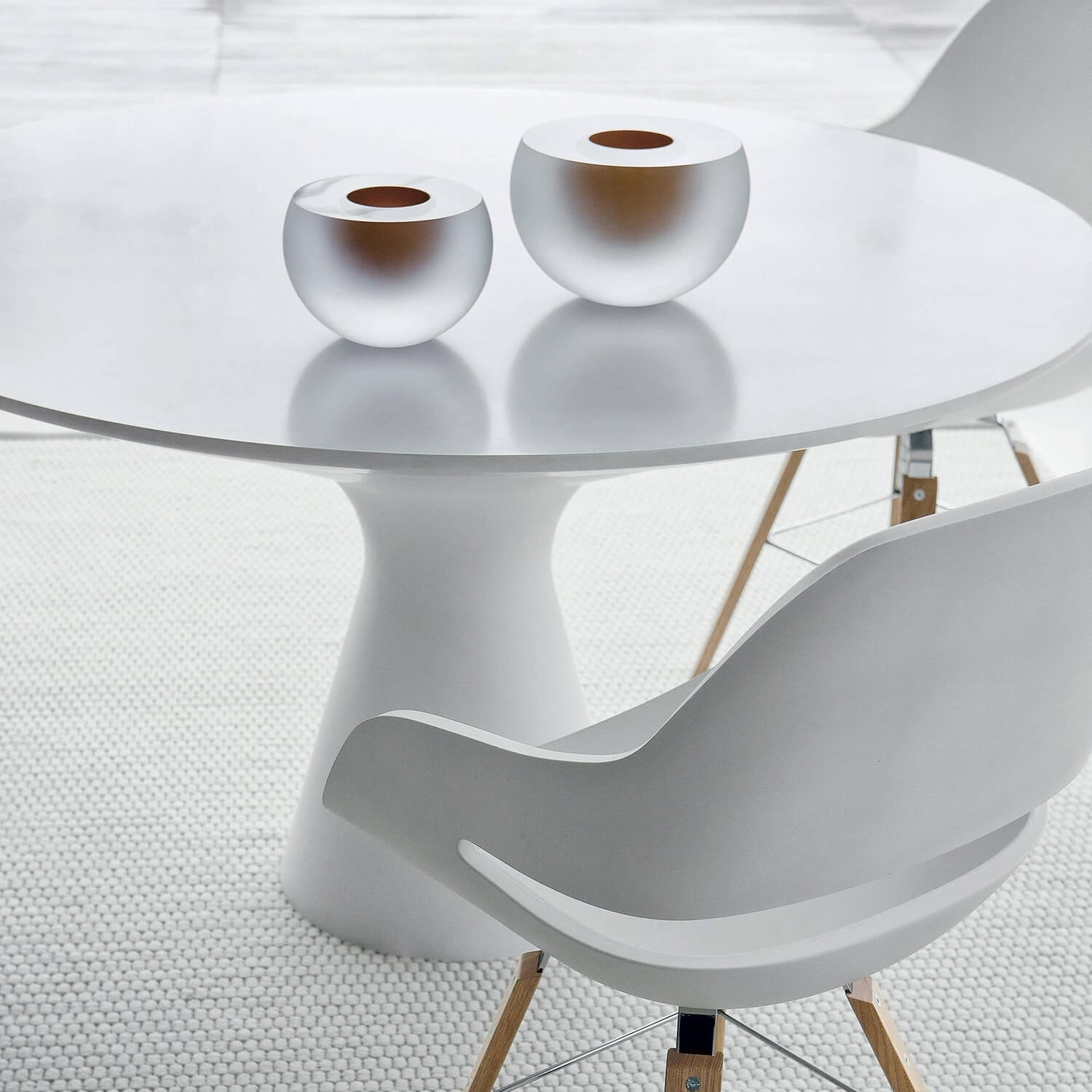 Mobile / BlackMenu / Blanco Table designed by Jacopo Zibardi