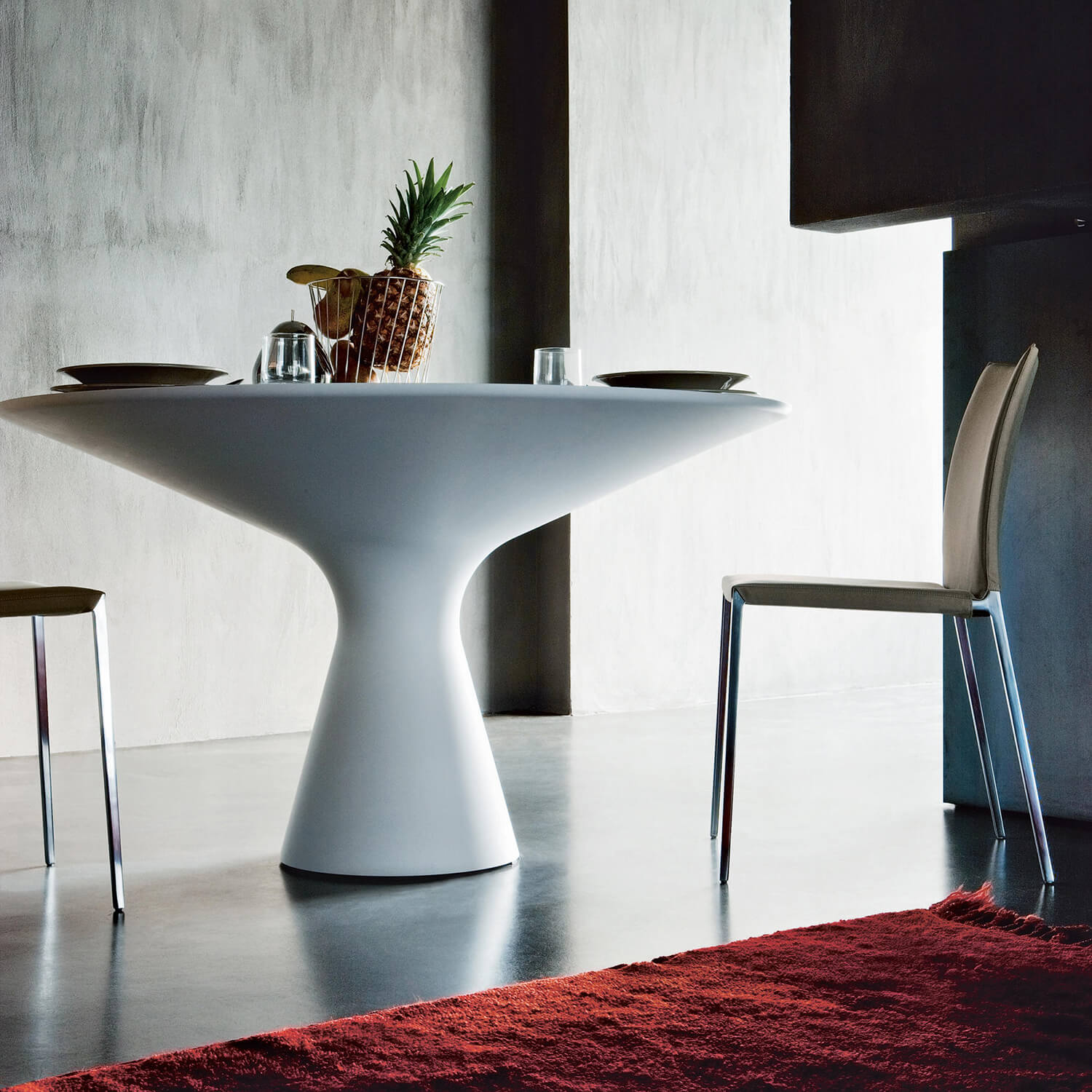 Mobile / WhiteMenu / Blanco Table designed by Jacopo Zibardi