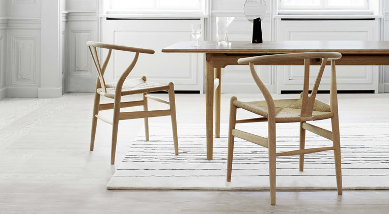 Furniture > Side Chairs