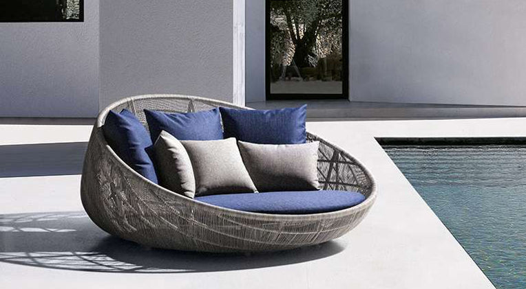 Outdoor > Sofas
