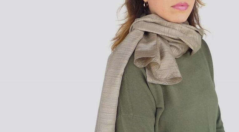 Objects > Wearing > Scarves and Wraps